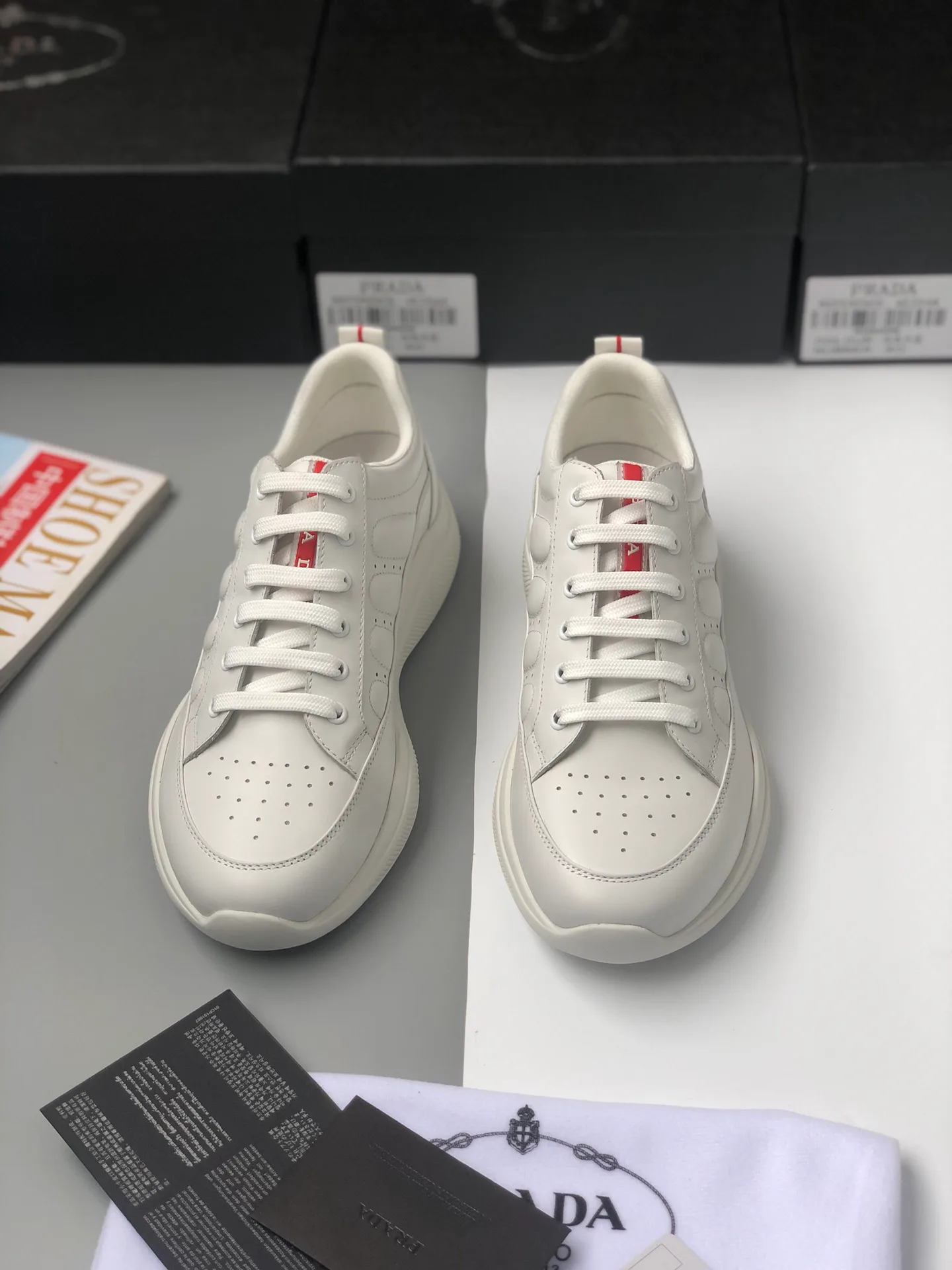 Кроссовки Мужские Prada 11211944