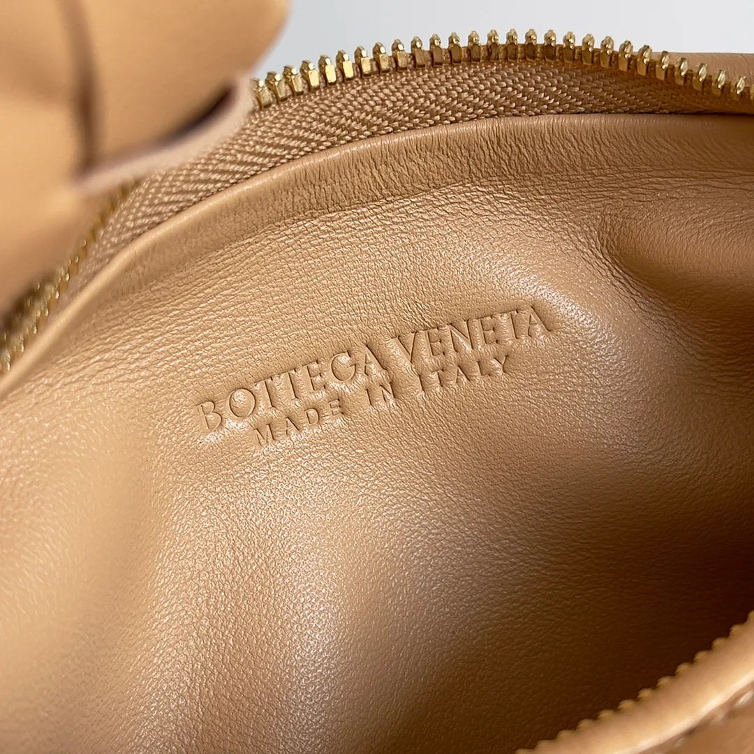 Классические Сумки Женские Bottega Veneta 13379673