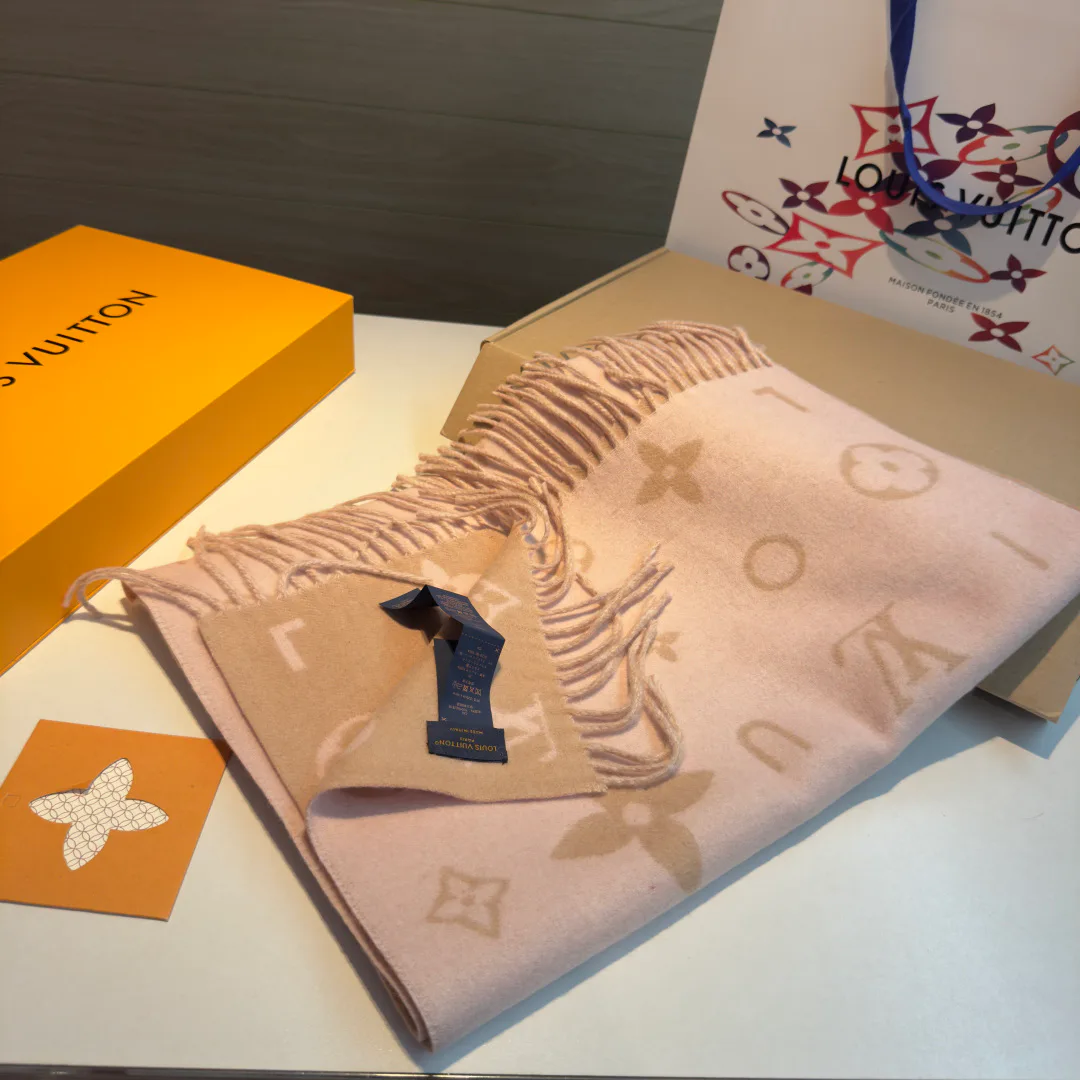 Шарфы Louis Vuitton 4738607