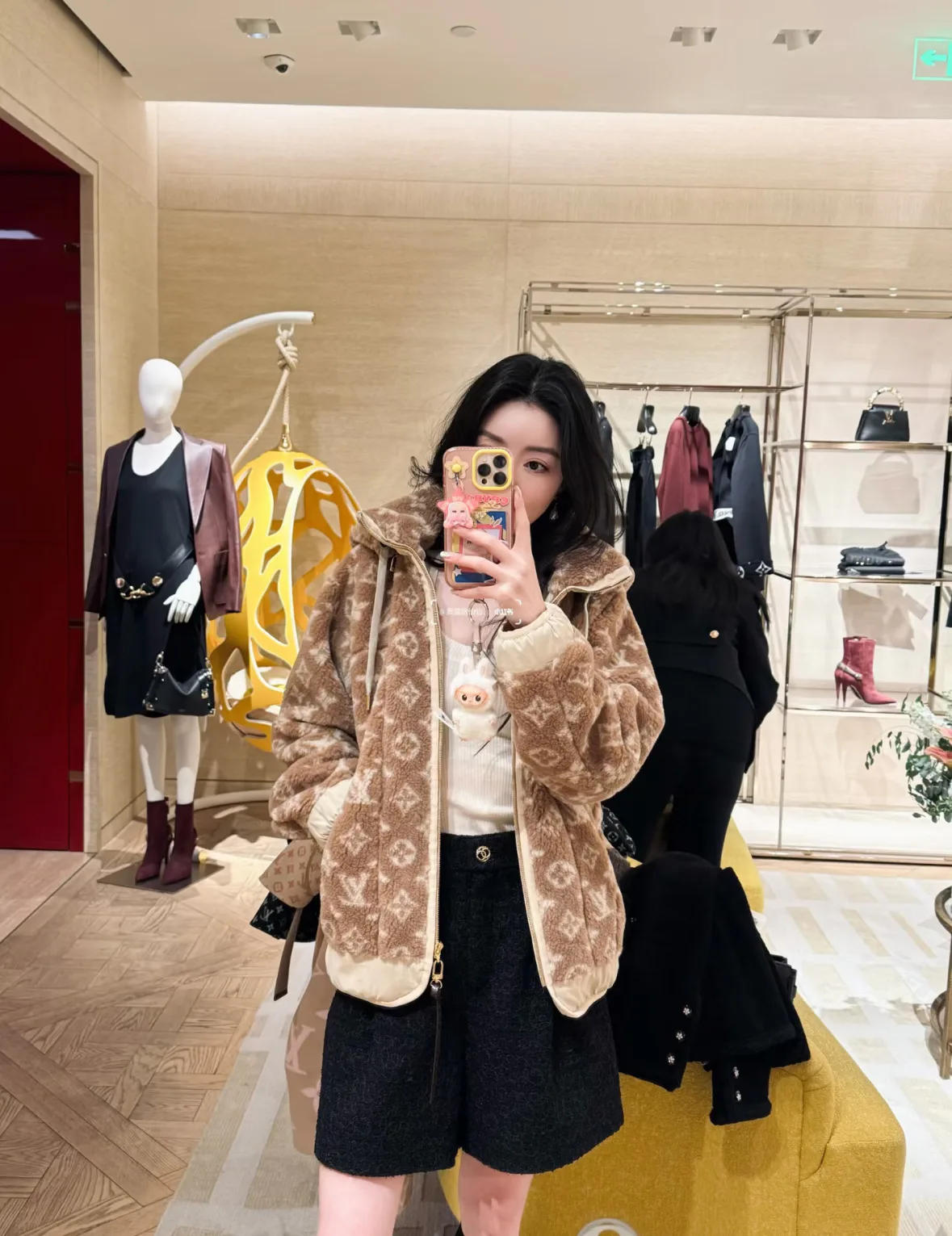 Куртки И Пуховики Женские Louis Vuitton 1110605