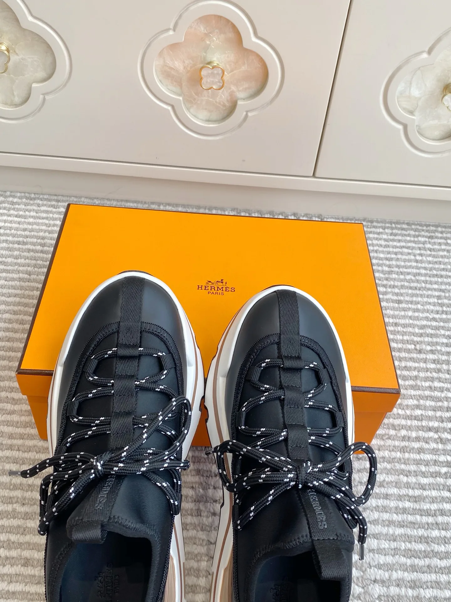 Кроссовки Мужские Hermes 17527390