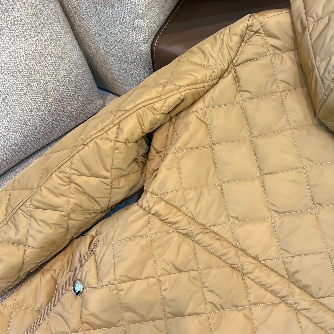 Куртки И Пуховики Женские Burberry 2420427