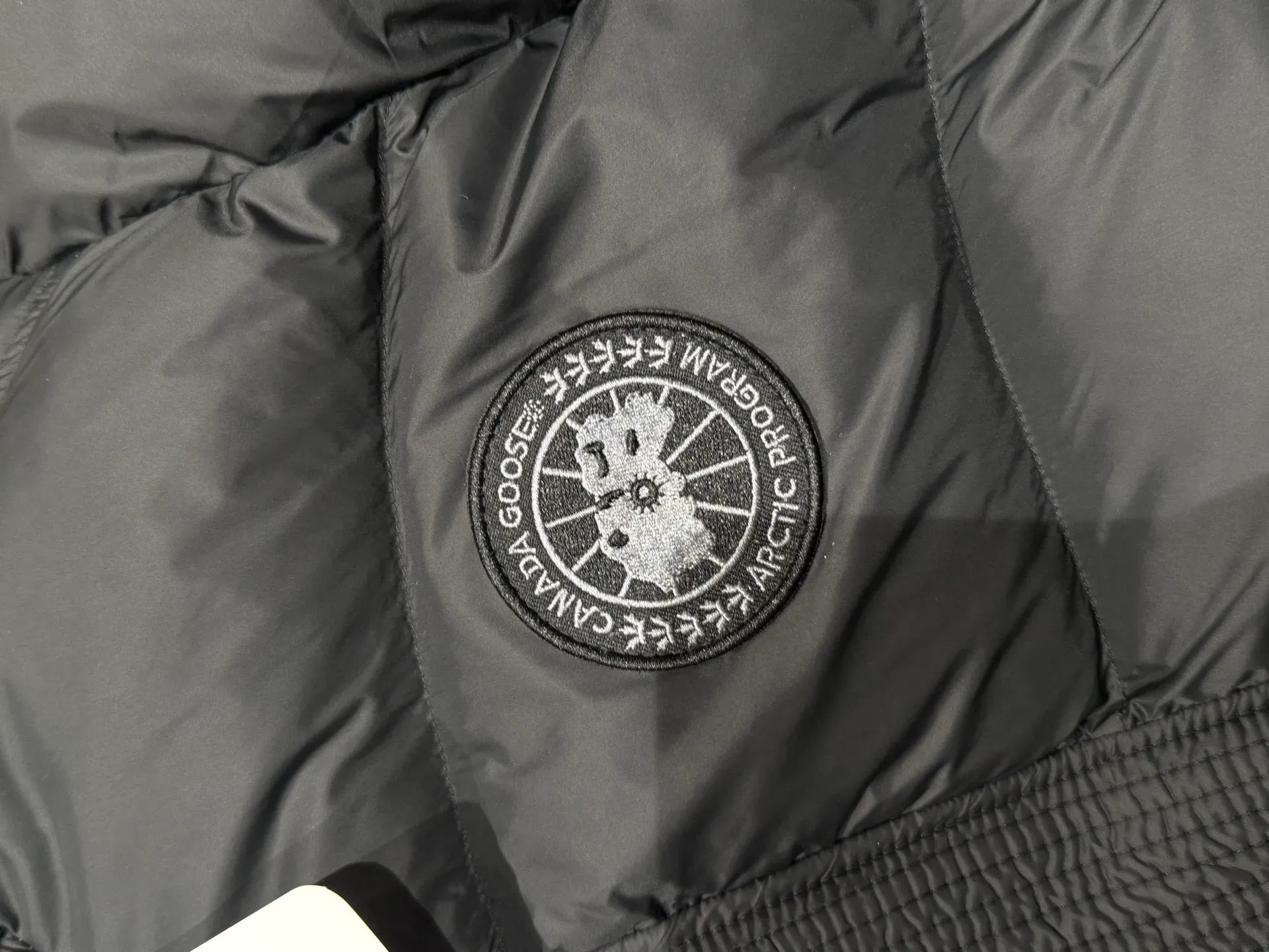 Куртки Мужские Canada Goose 608651