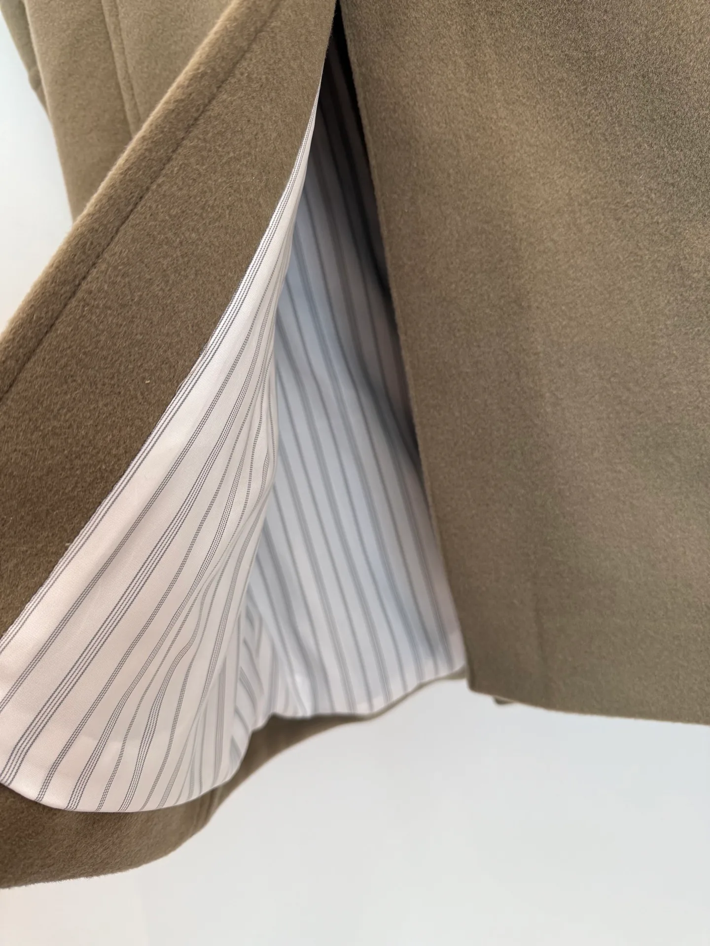 Пальто И Тренчи Мужские Brunello Cucinelli 392613