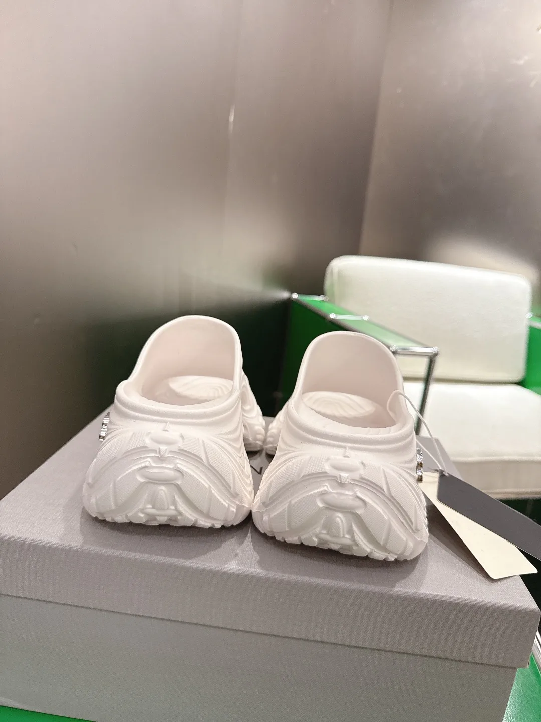 Шлепанцы Женские Balenciaga 13152763