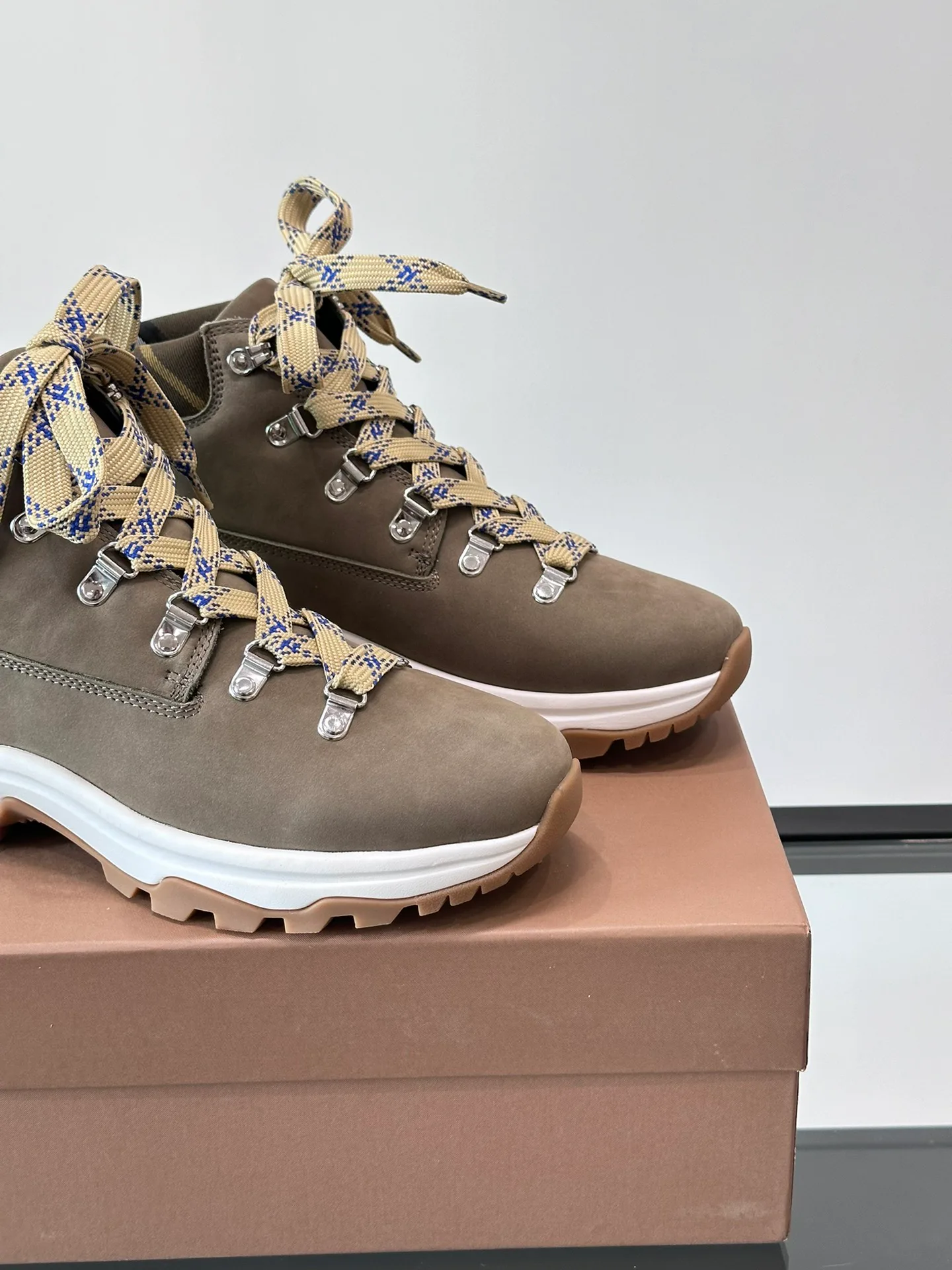 Кроссовки Мужские Burberry 848752