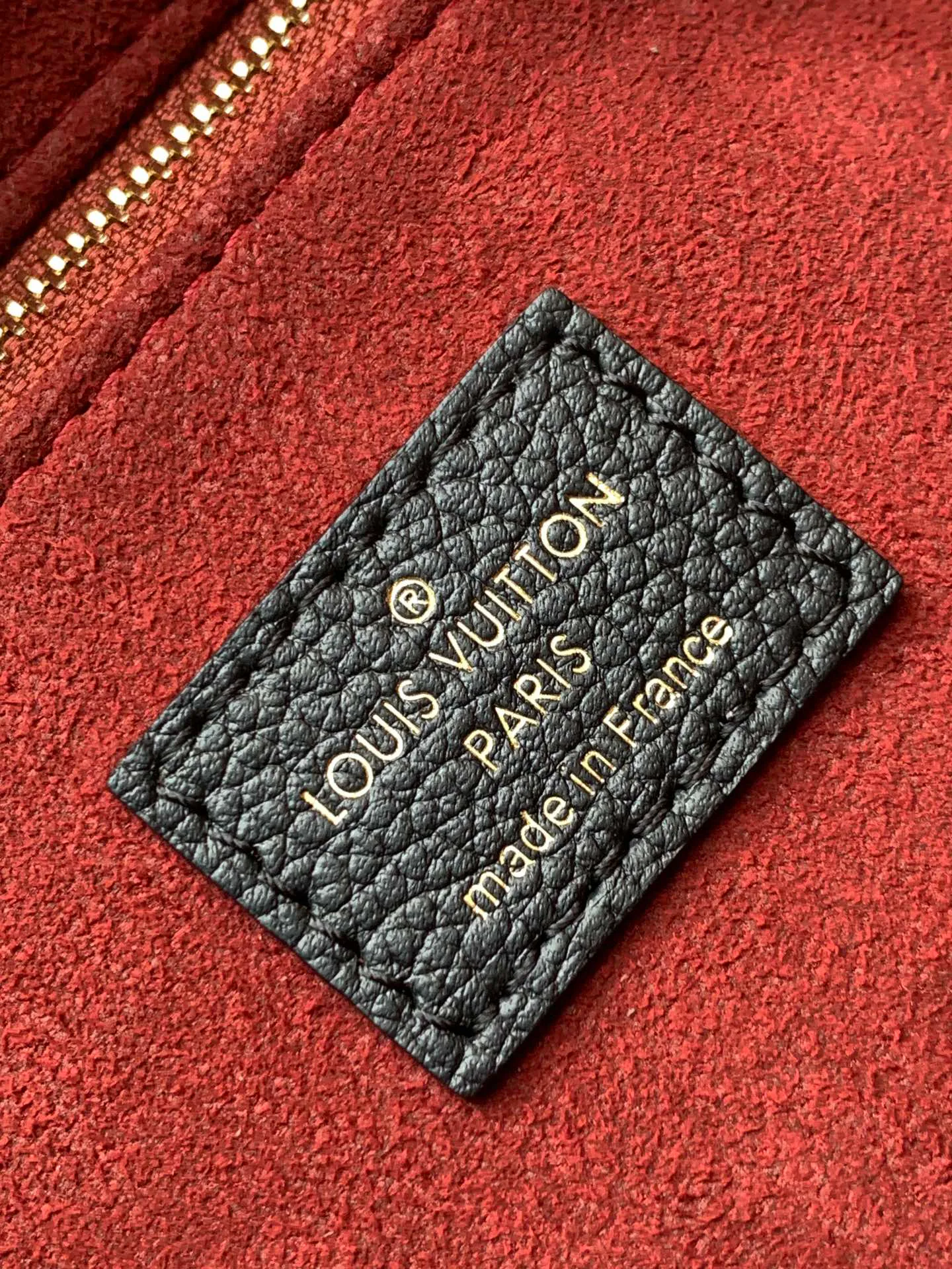 Классические Сумки Женские Louis Vuitton 18148124