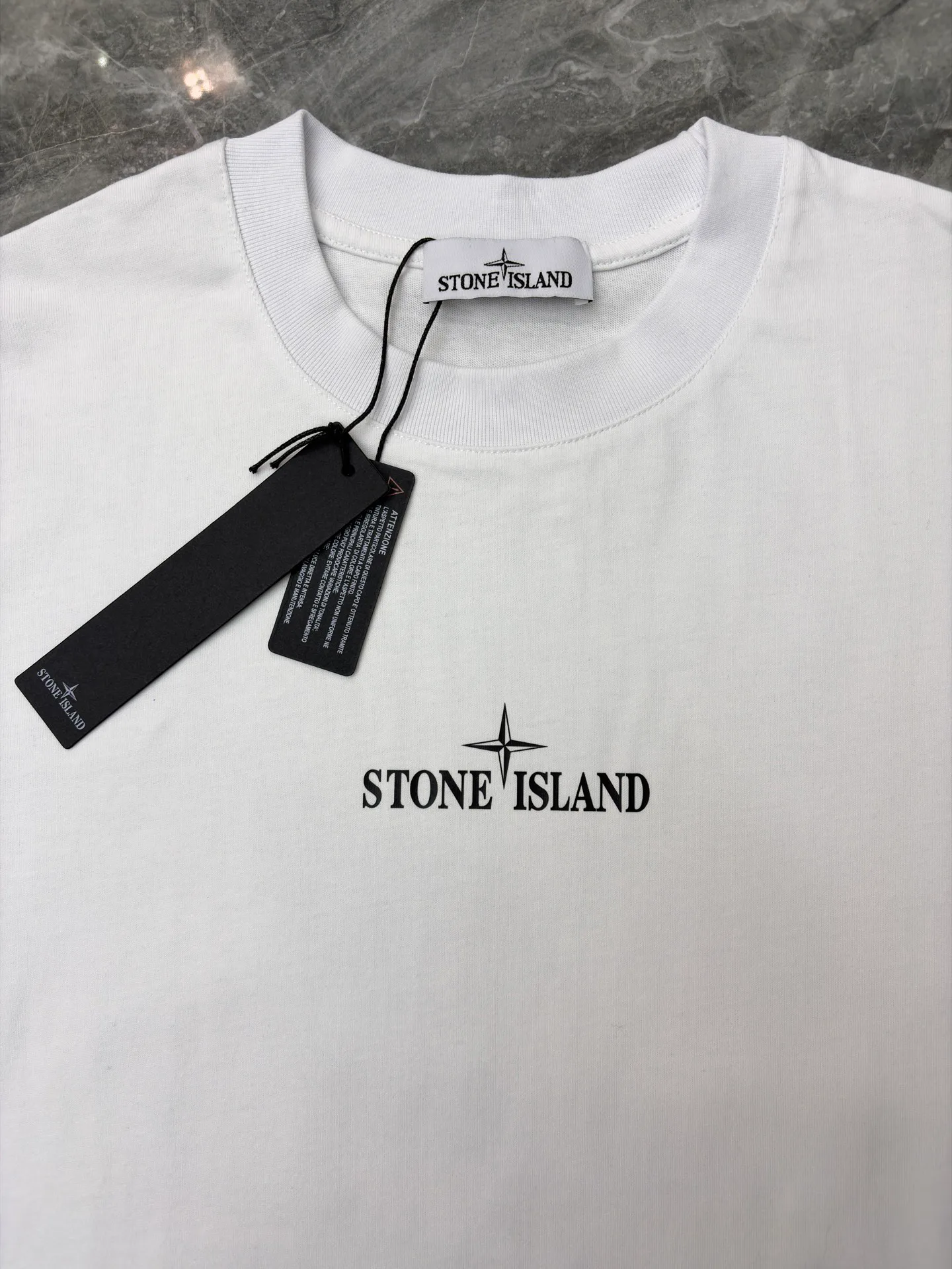 Футболки Женские Stone Island 11424365