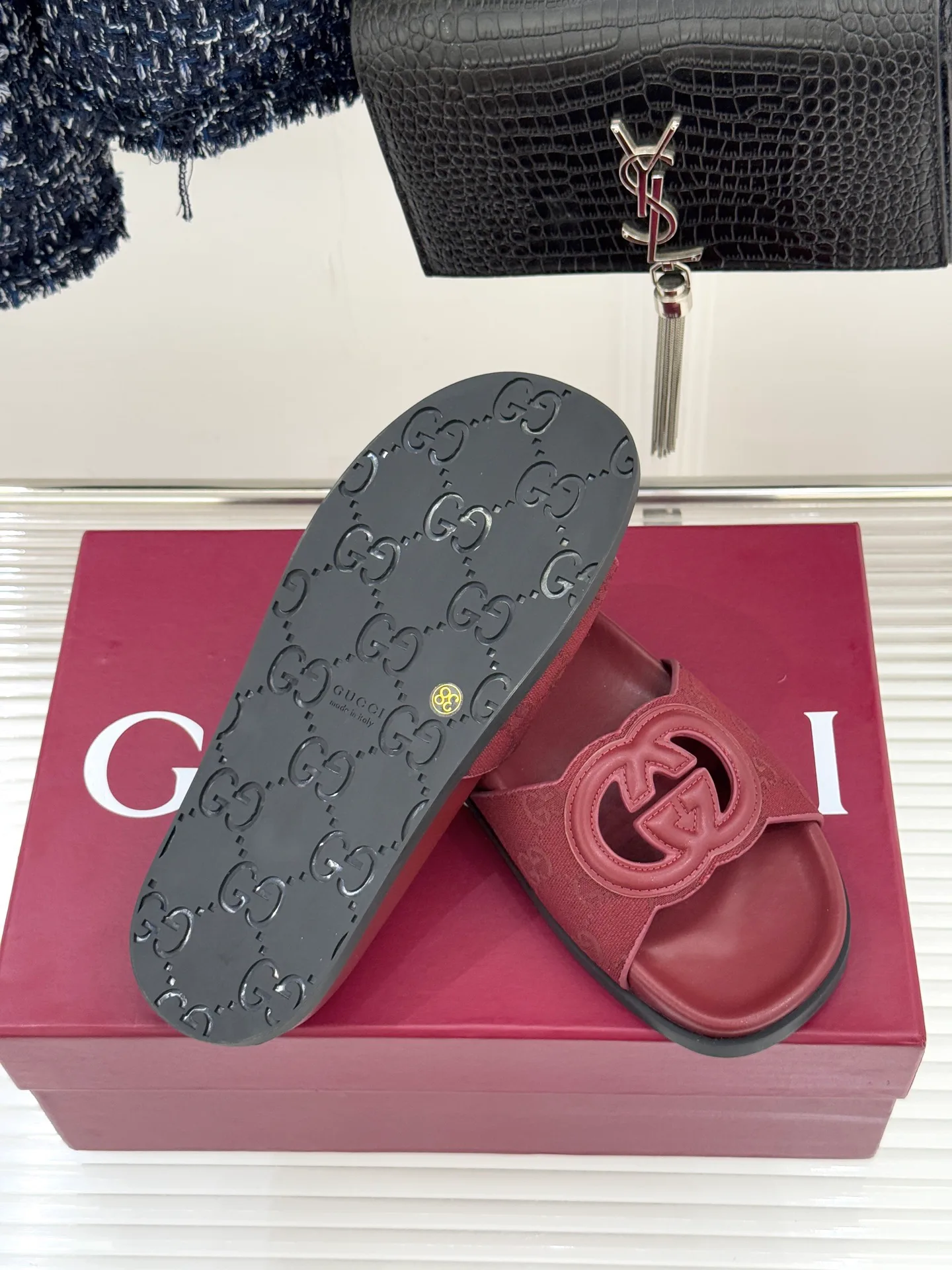 Шлепанцы Женские Gucci 4761374