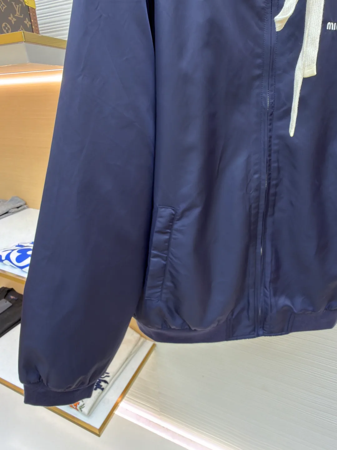 Куртки И Пуховики Мужские Miu Miu 852225