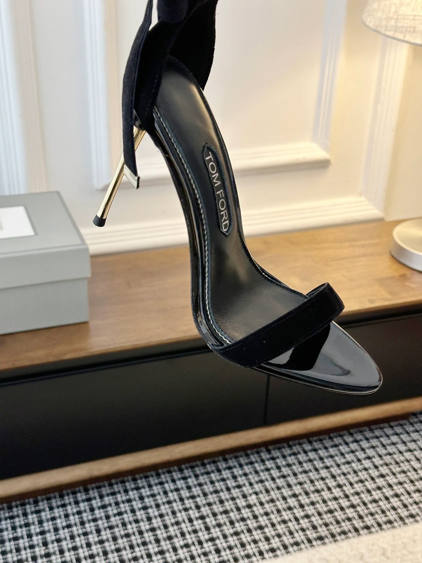 Босоножки Женские Tom Ford 11194387