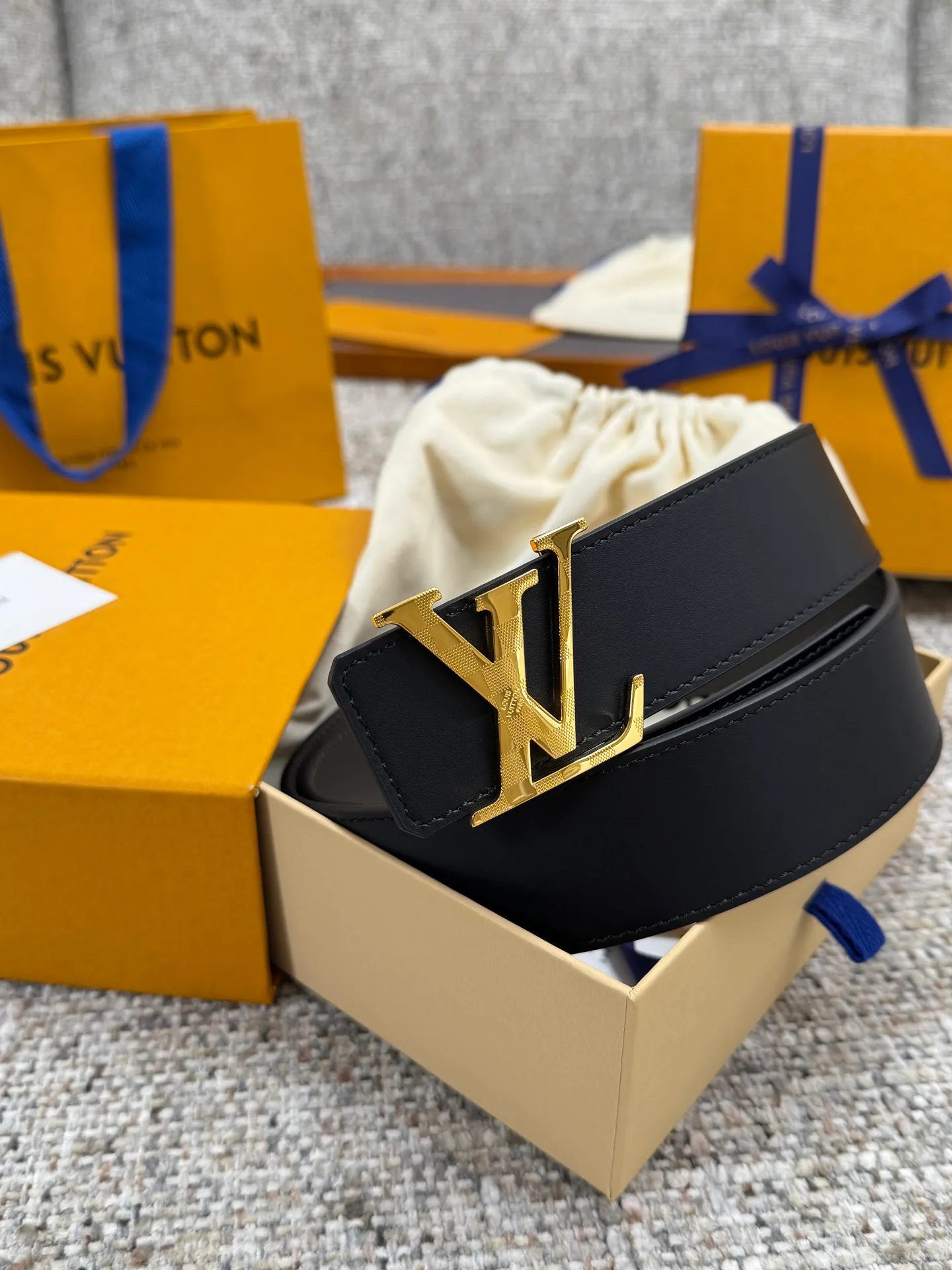 Ремни Louis Vuitton 11248580