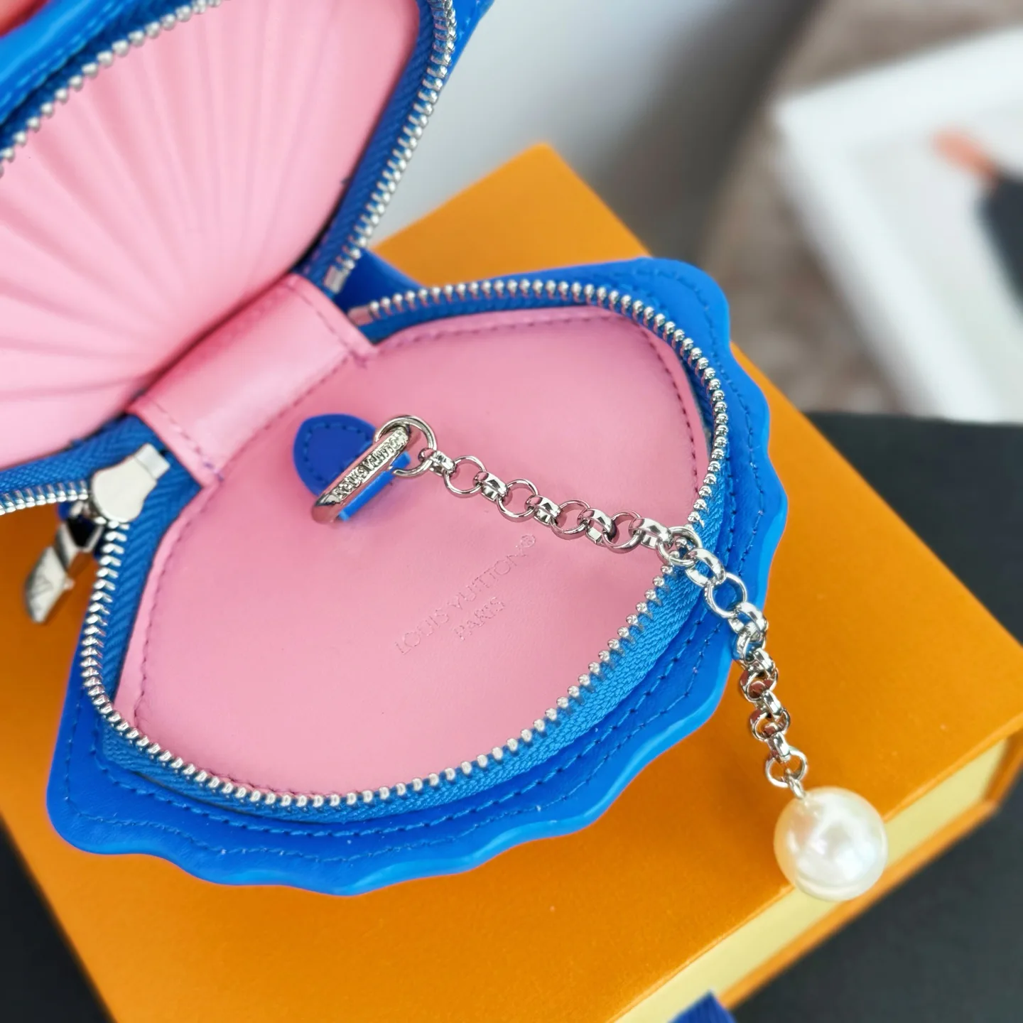 Ключницы Louis Vuitton 376305