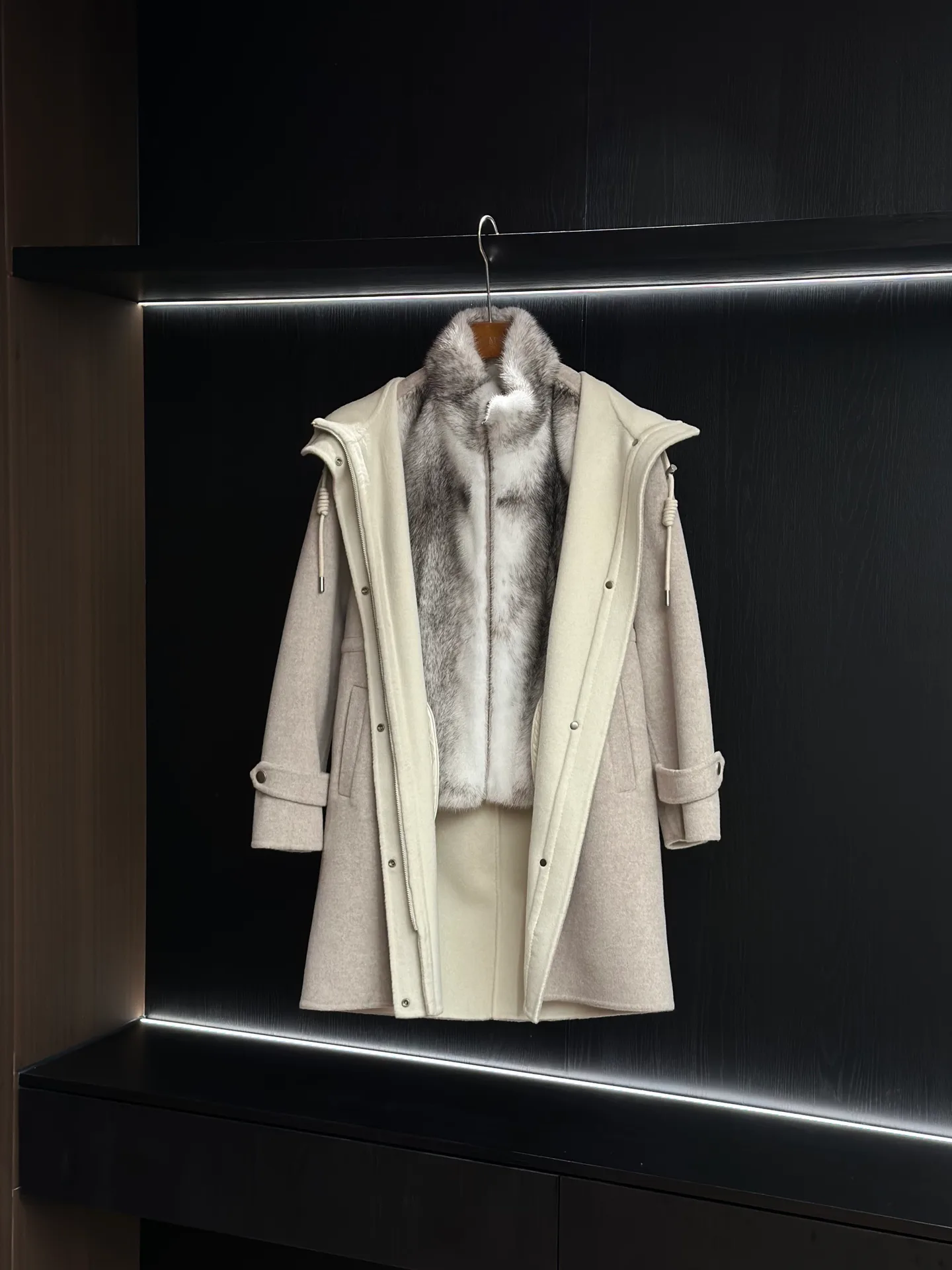 Пальто Женские Loro Piana 19476810