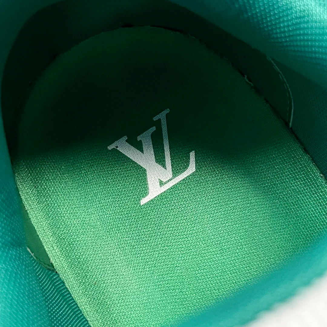 Кроссовки Мужские Louis Vuitton 11602237