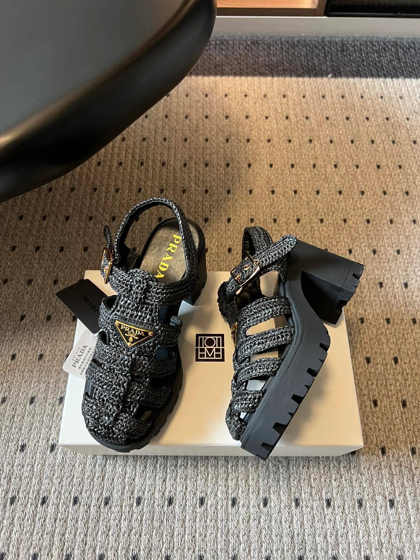 Босоножки Женские Prada 13581498