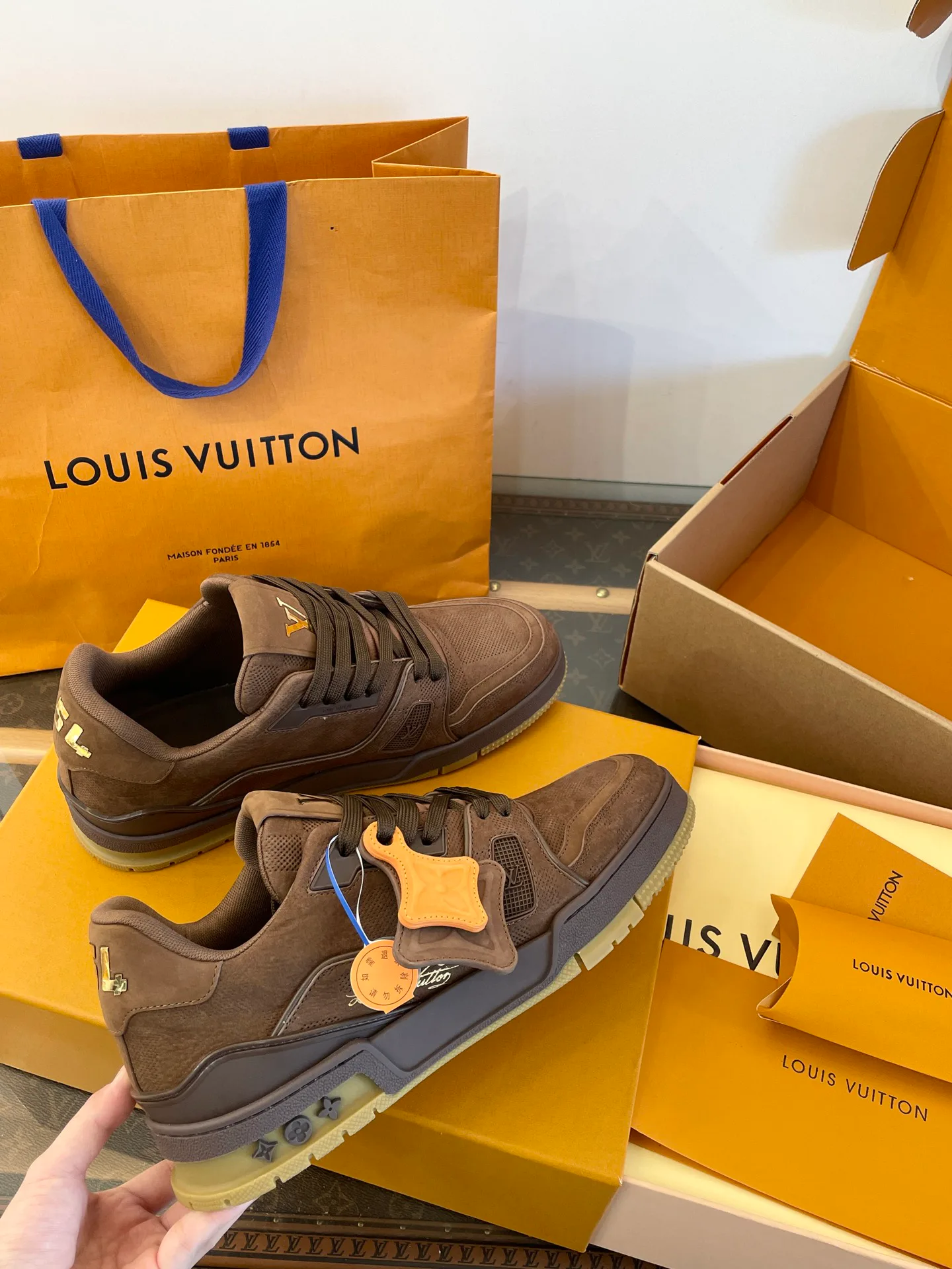 Кроссовки Мужские Louis Vuitton 2628965