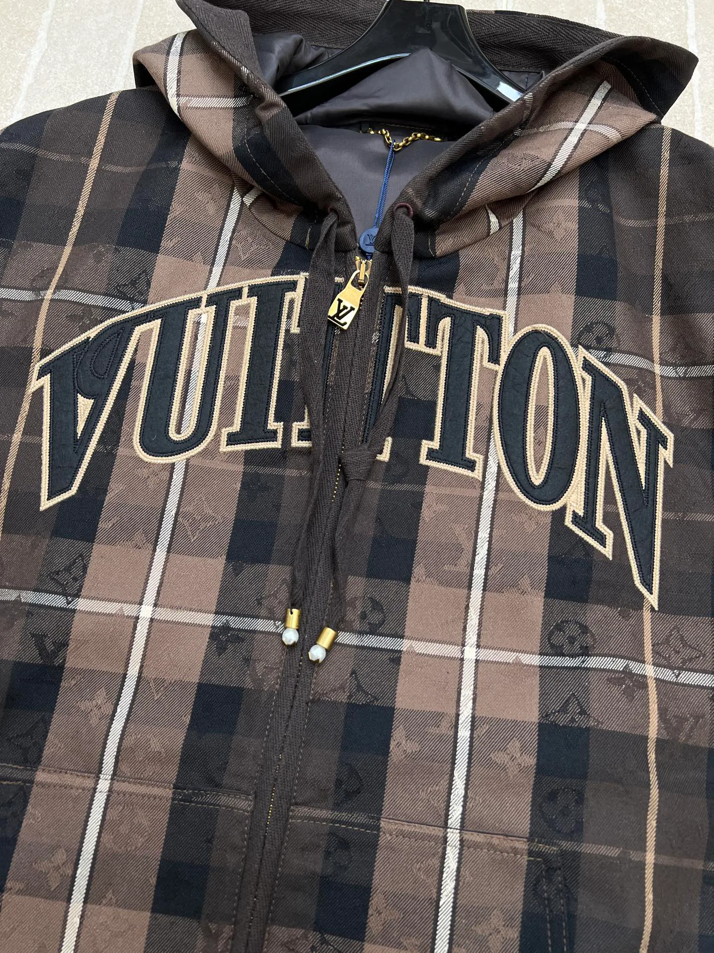 Куртки И Пуховики Мужские Louis Vuitton 1628828