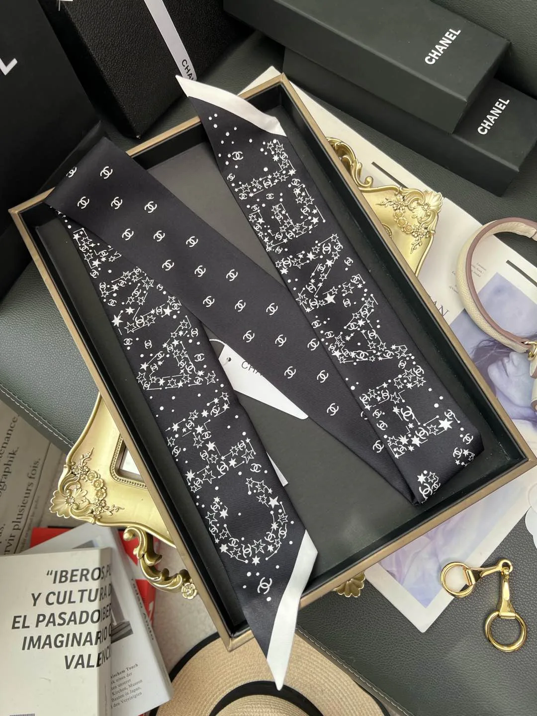 Платки Chanel 18675565