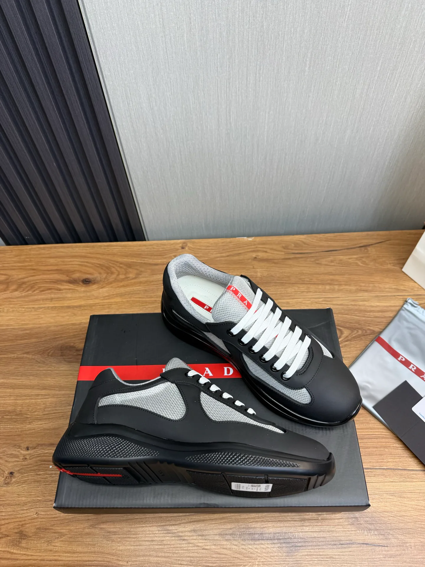 Кроссовки Мужские Prada 1261599