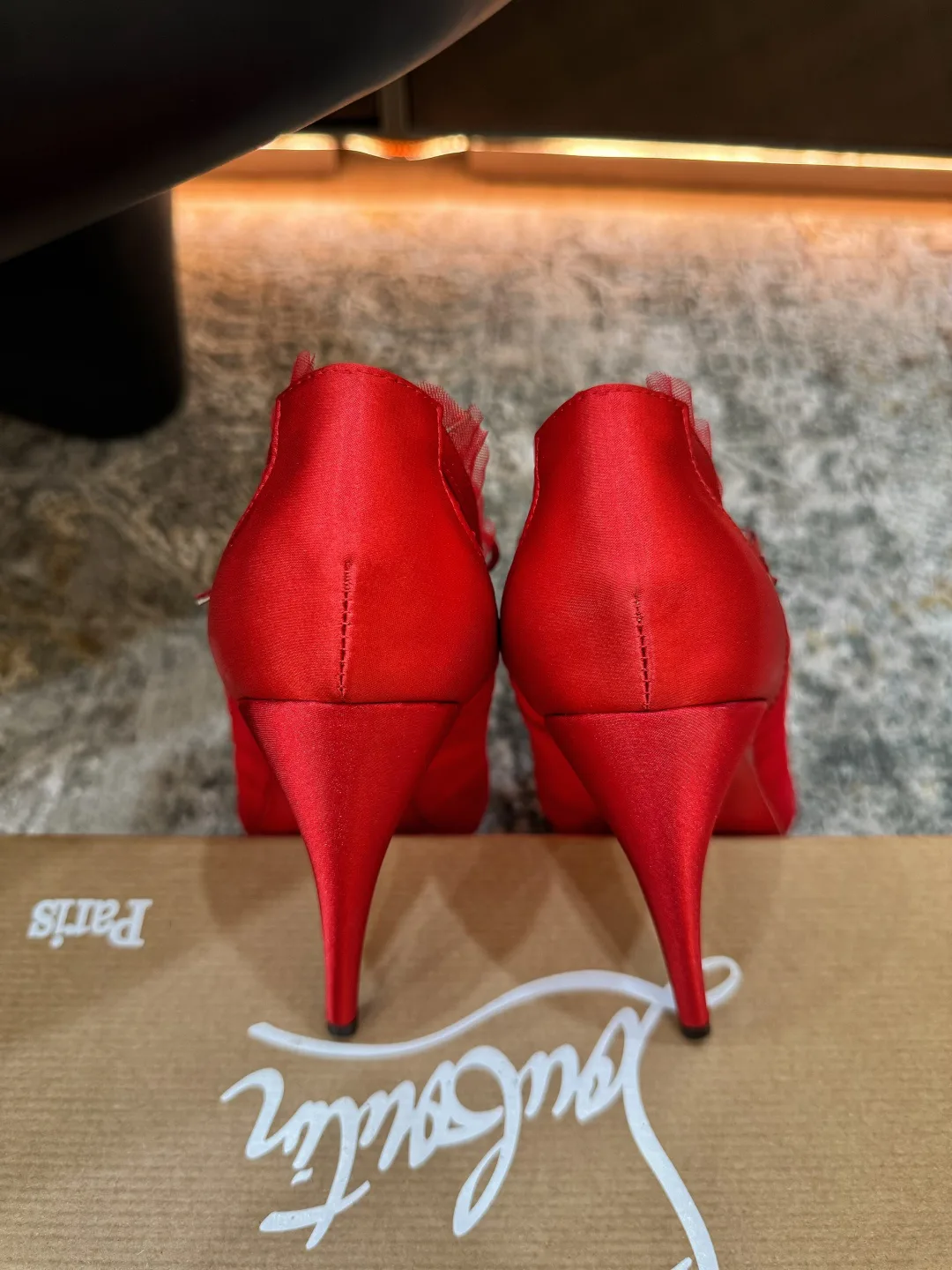 Туфли Женские Christian Louboutin 17524666