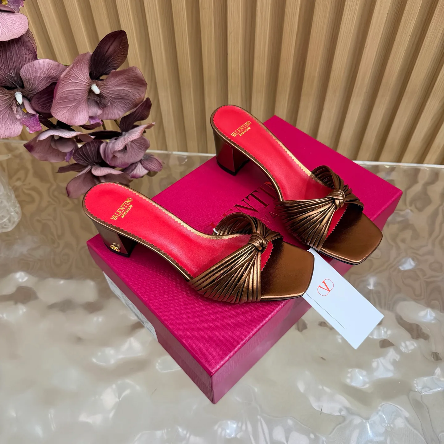 Босоножки Женские Valentino 17728233