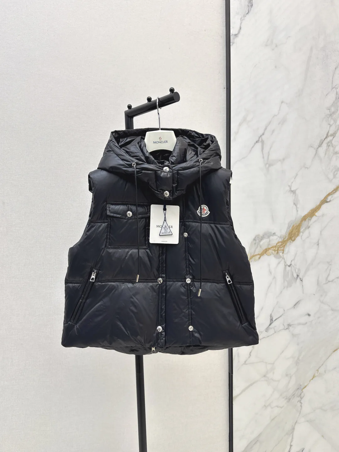 Жилеты Женские Moncler 812978
