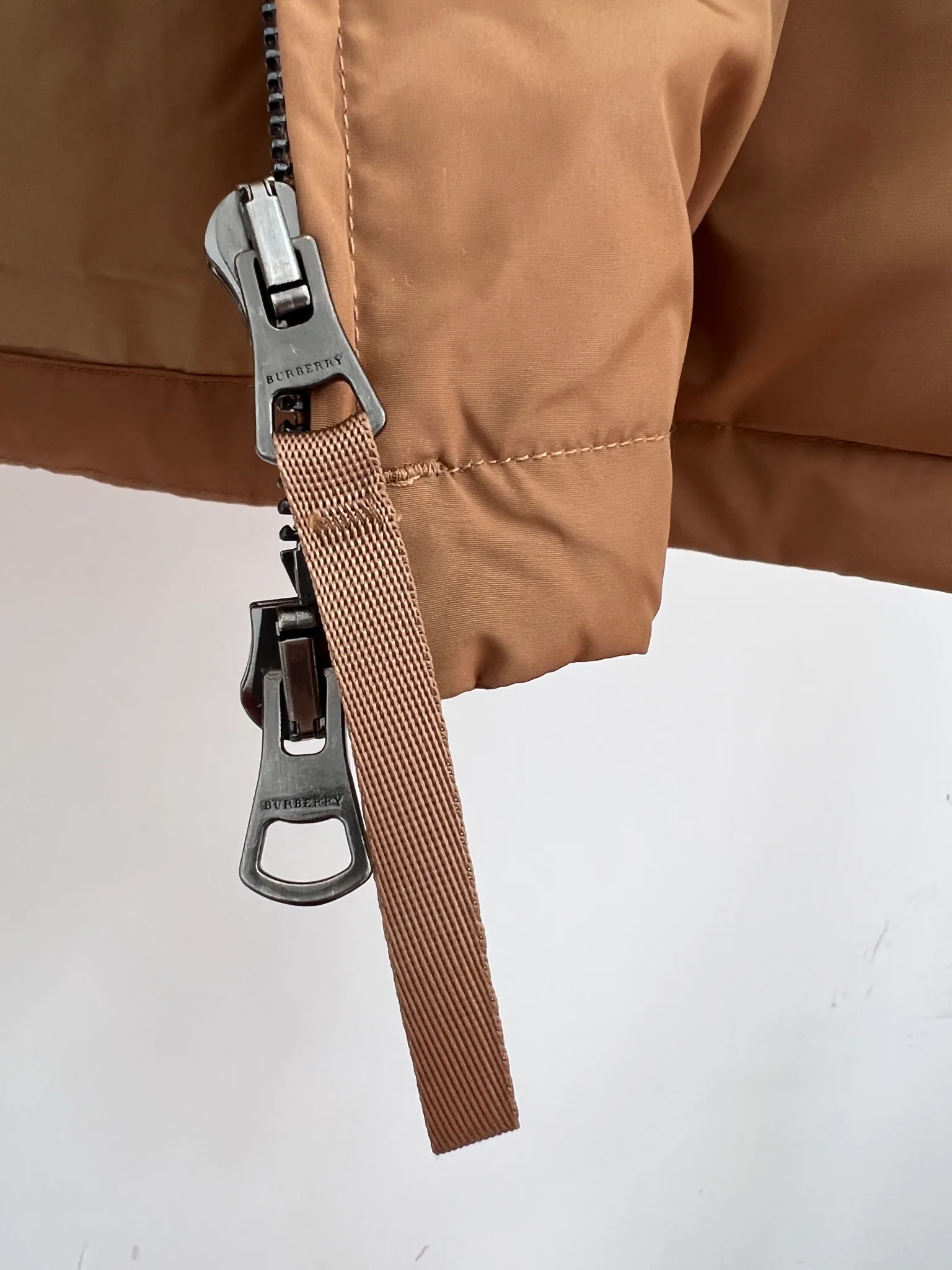 Куртки И Пуховики Женские Burberry 18415755