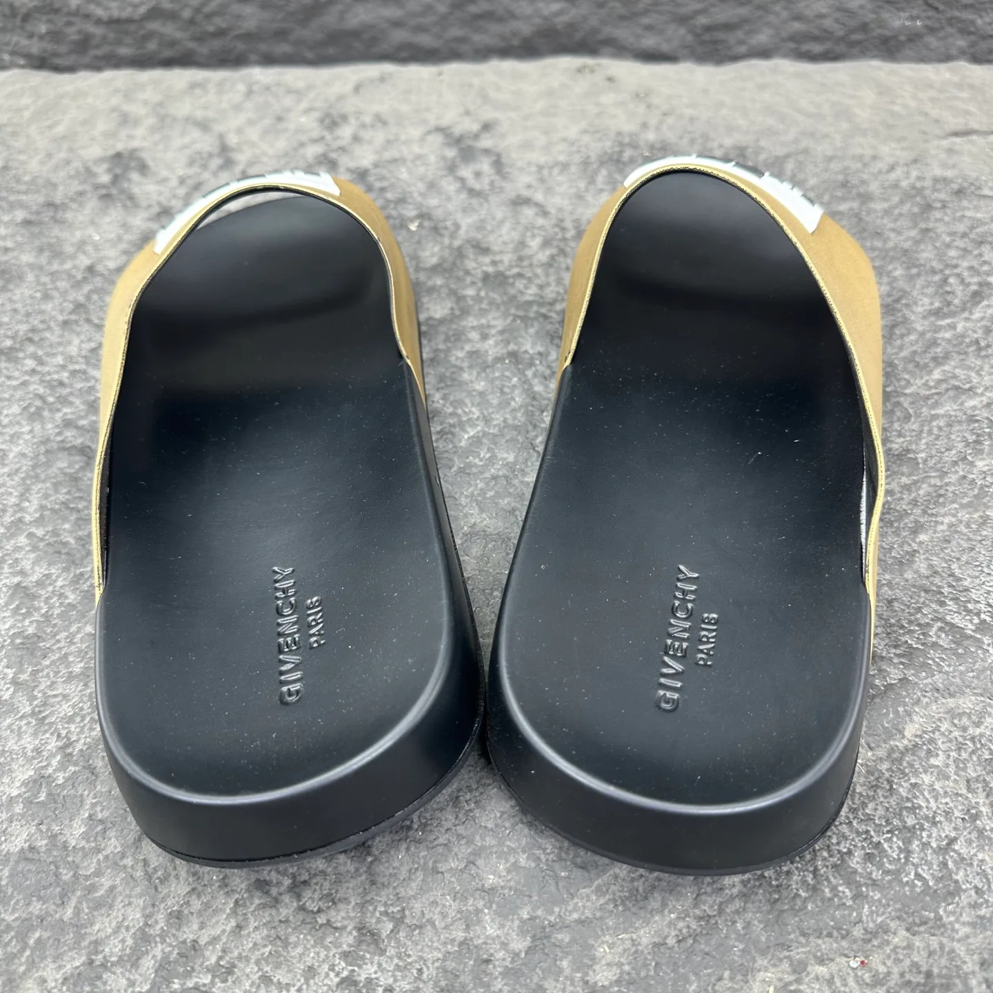 Шлепанцы Мужские Givenchy 18153707