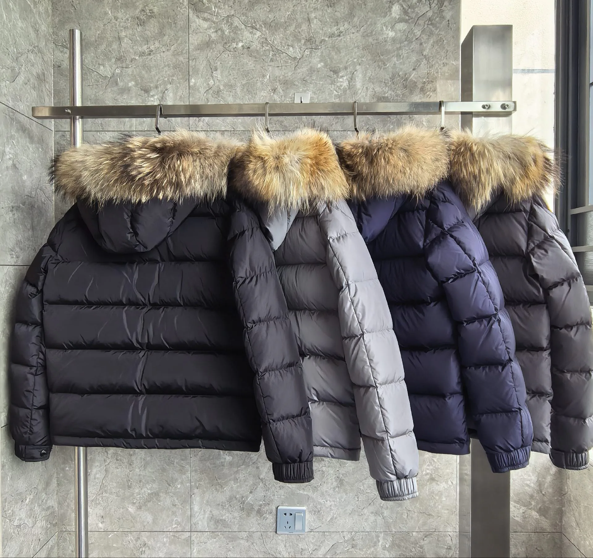 Куртки И Пуховики Женские Moncler 18761341