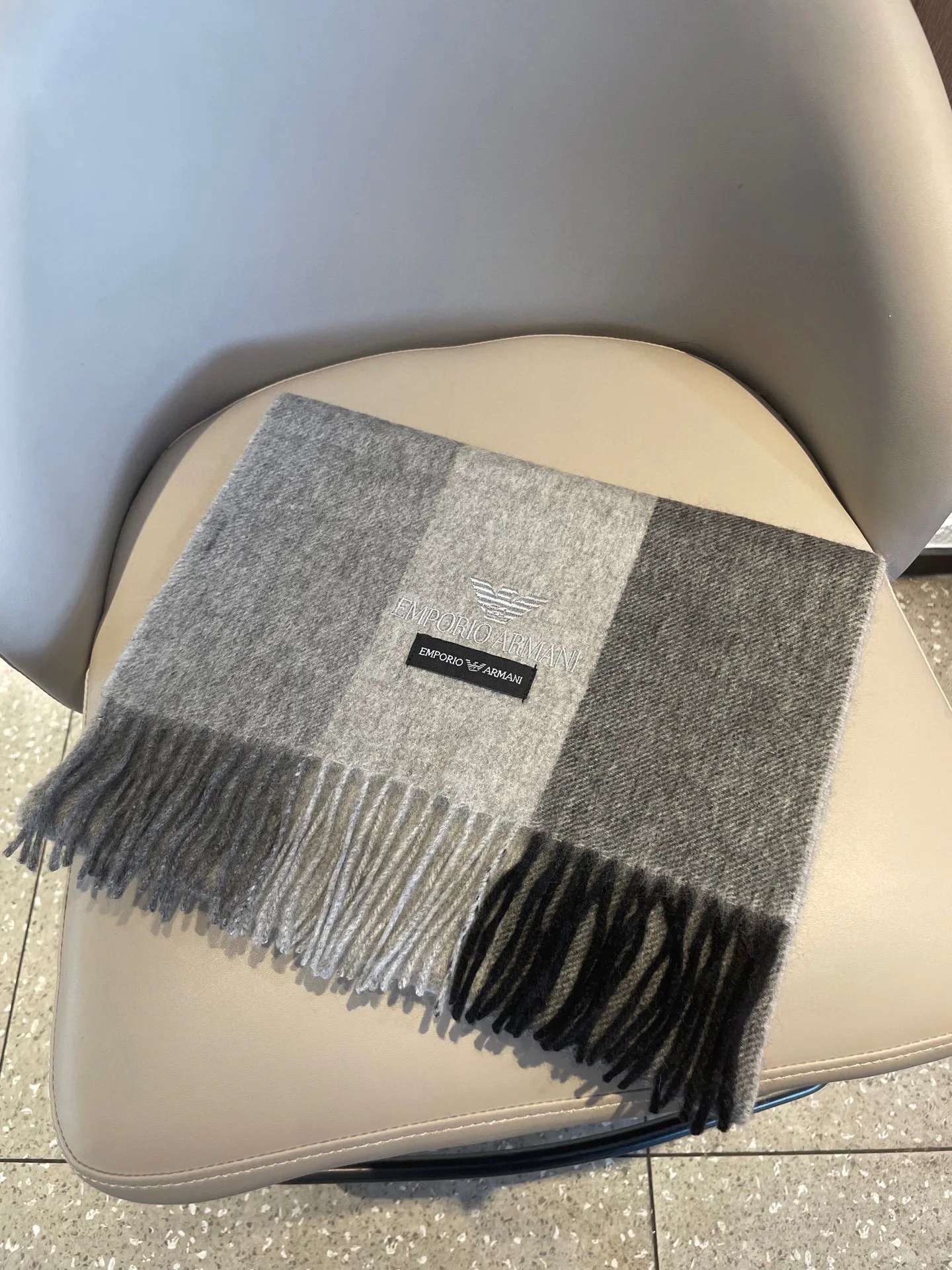 Шарфы Armani 497595