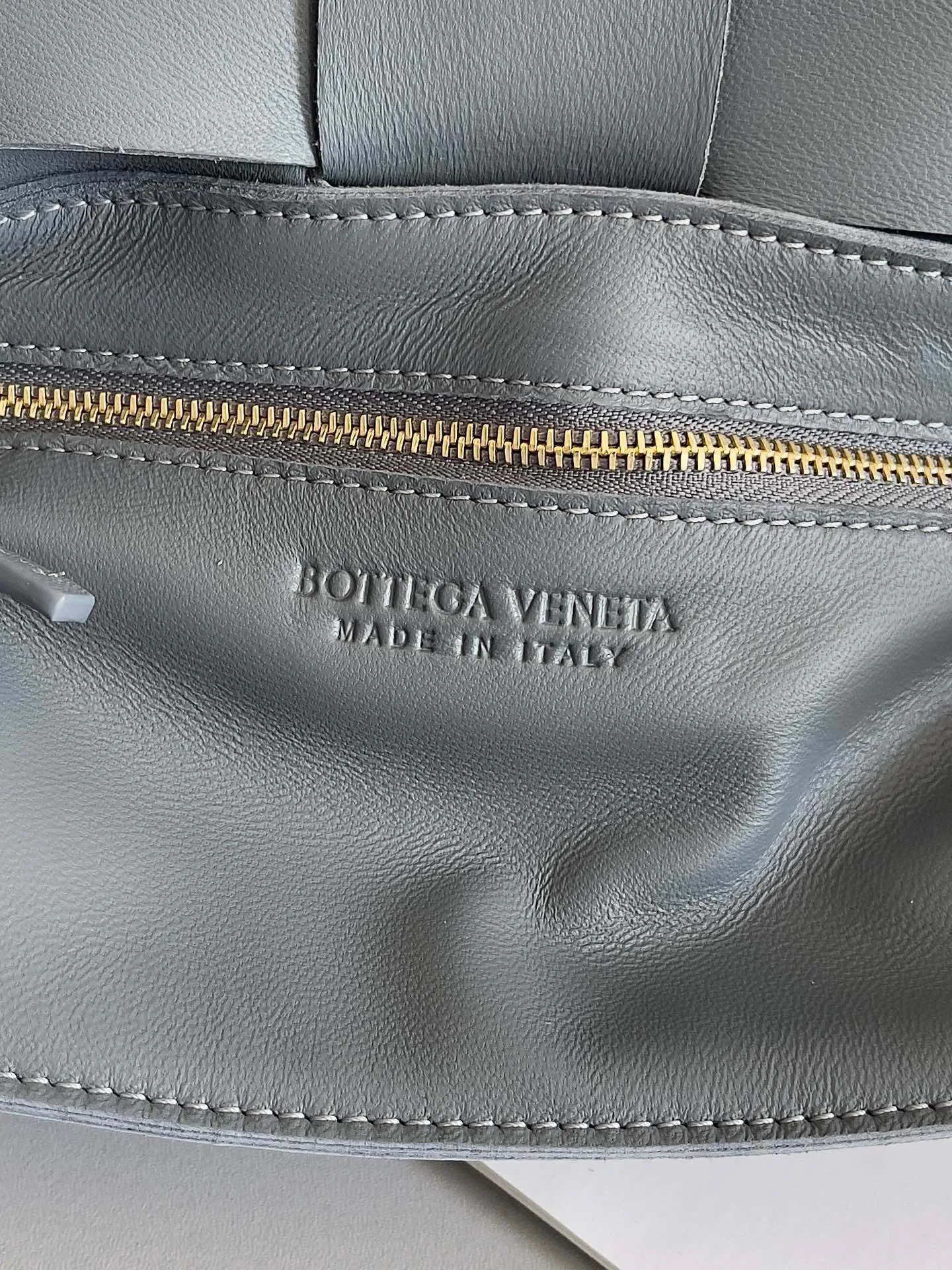 Сумки На Ремне Женские Fendi 6089235