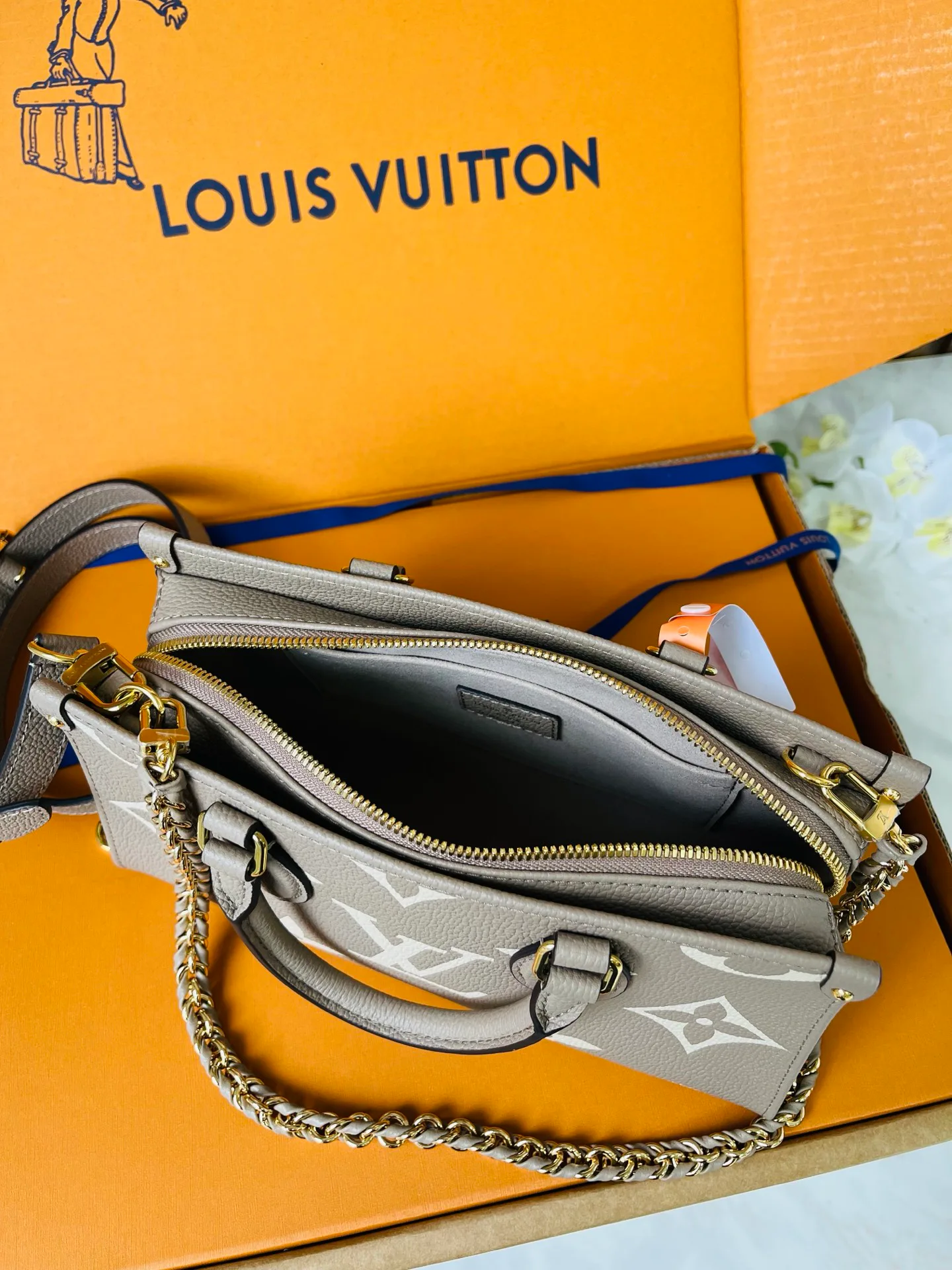 Классические Сумки Женские Louis Vuitton 12860032
