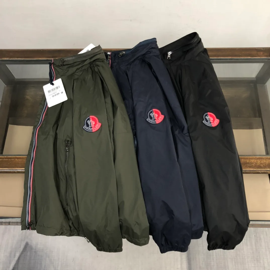 Куртки И Пуховики Женские Moncler 9642206