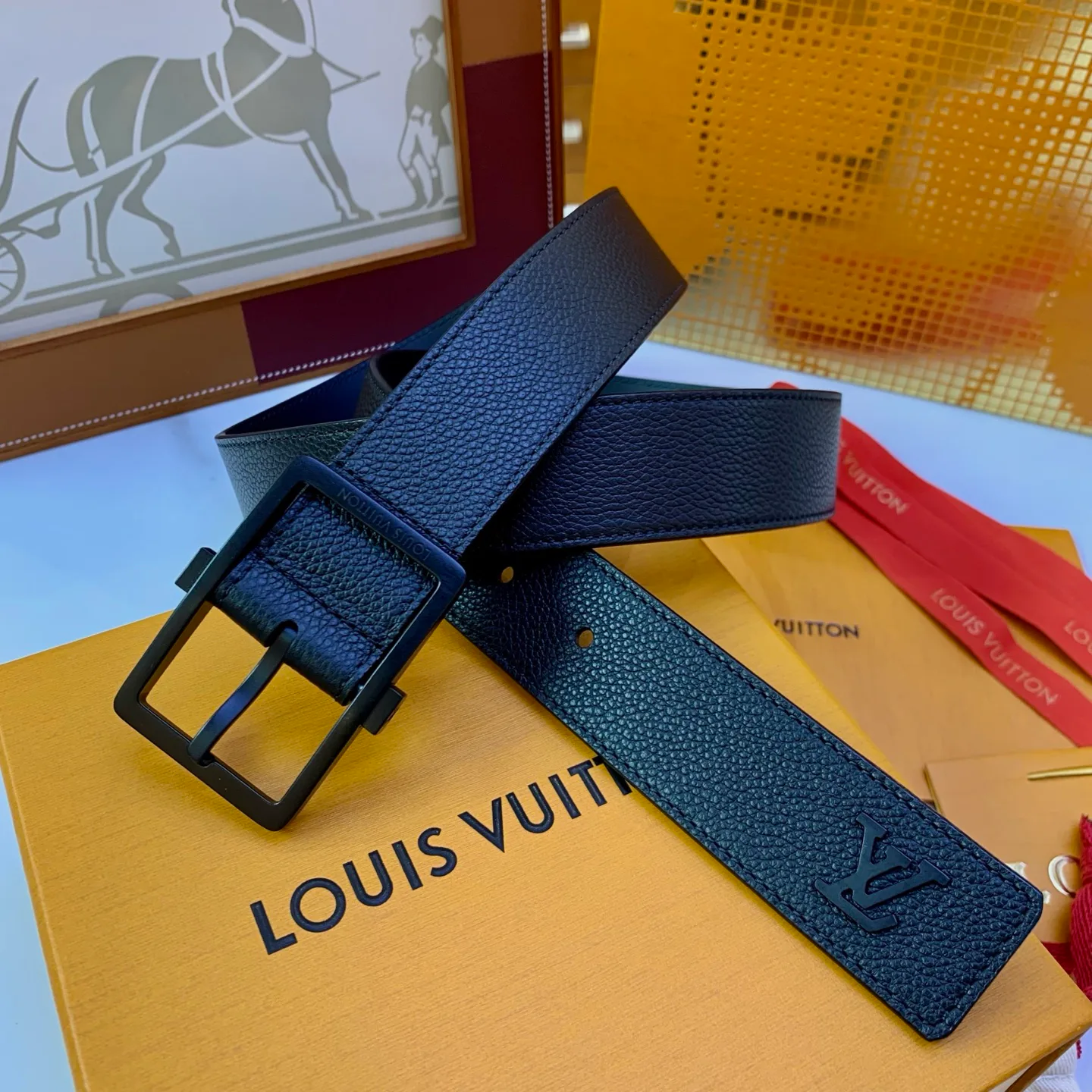 Ремни Louis Vuitton 17682170