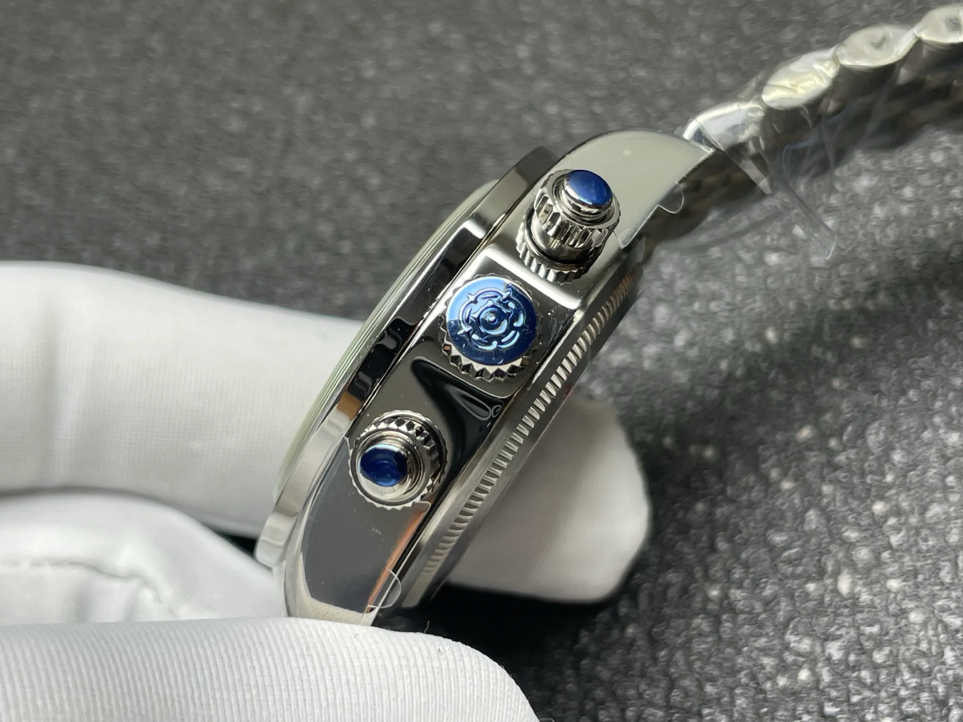 Часы Женские Tudor 17948468