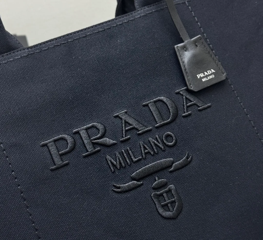 Классические Сумки Женские Prada 11165001