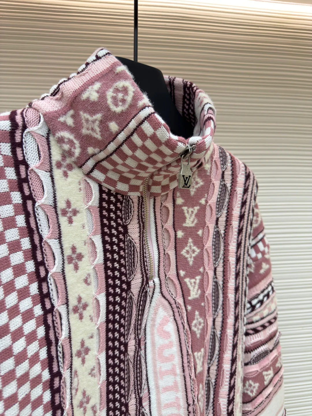 Джемперы И Свитеры Женские Louis Vuitton 118659