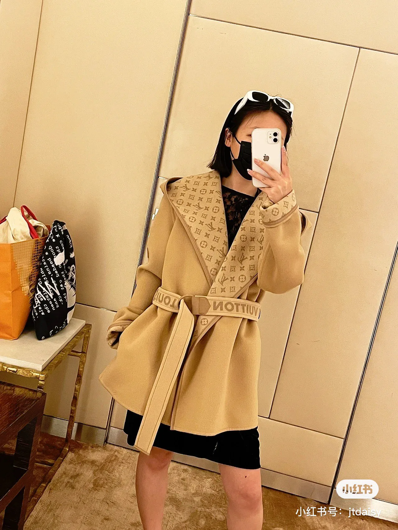 Пальто Женские Louis Vuitton 669871