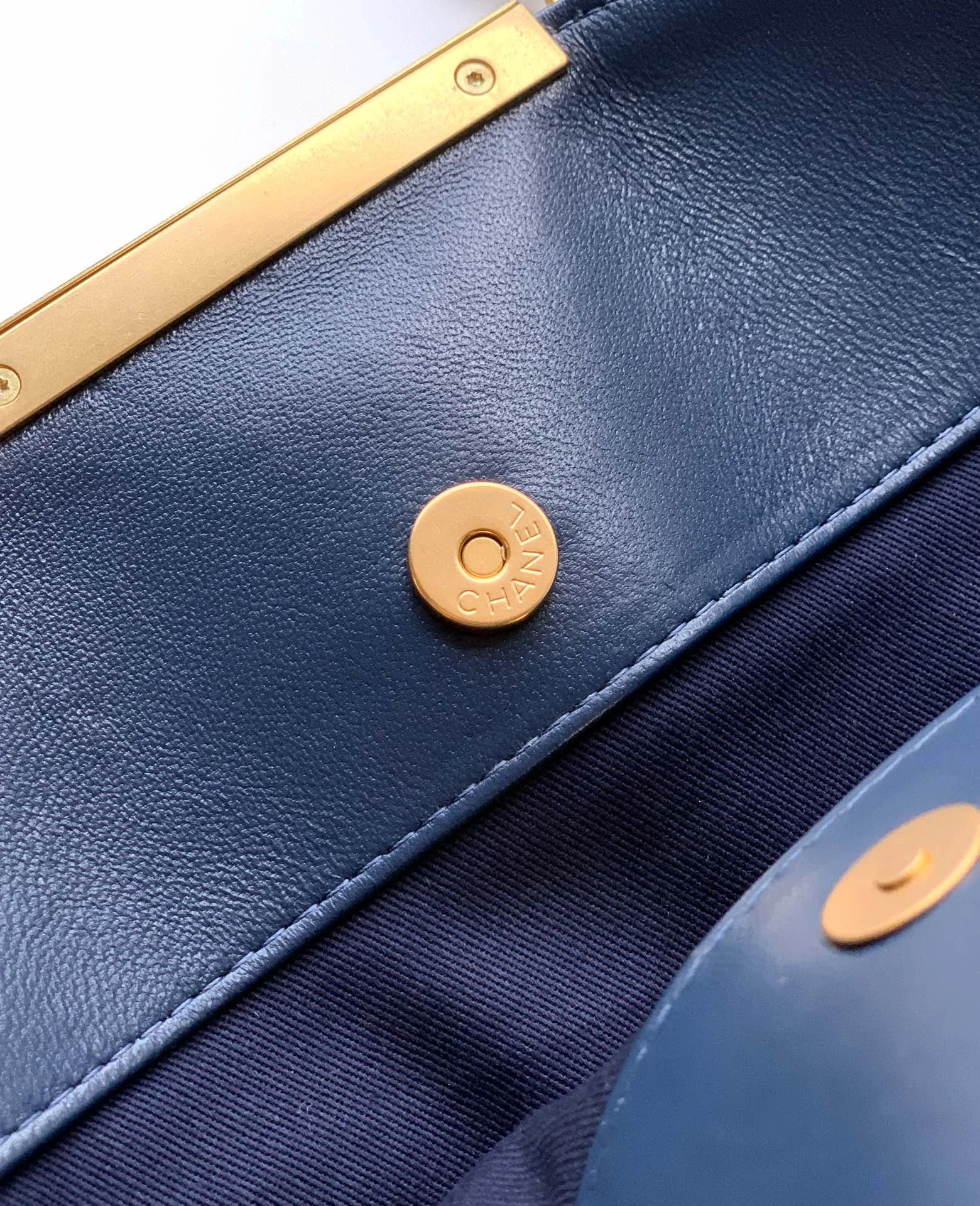 Классические Сумки Женские Chanel 11646558