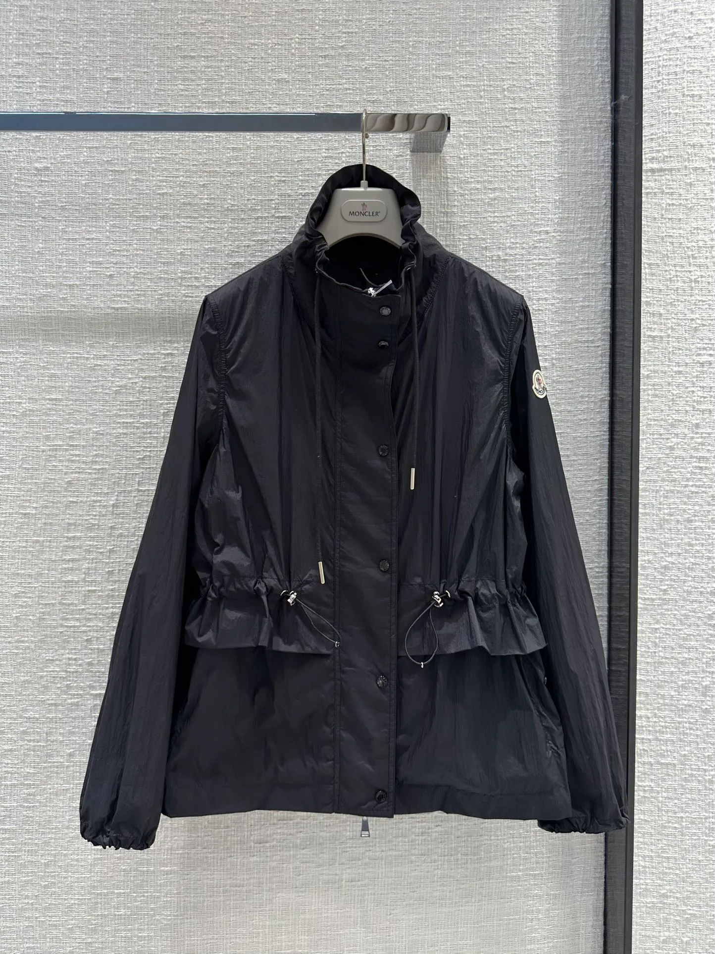 Куртки И Пуховики Женские Moncler 12687056