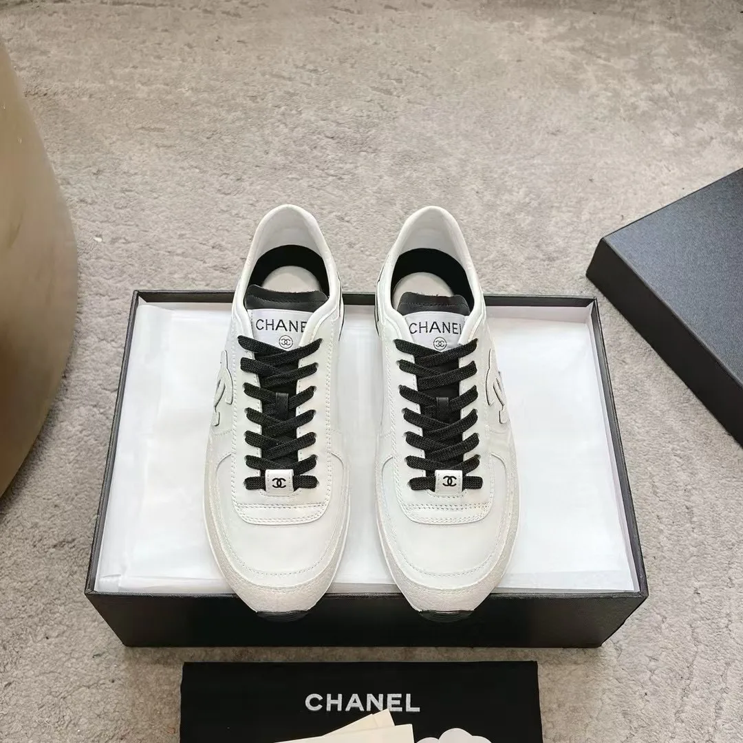 Кроссовки Женские Chanel 18780394