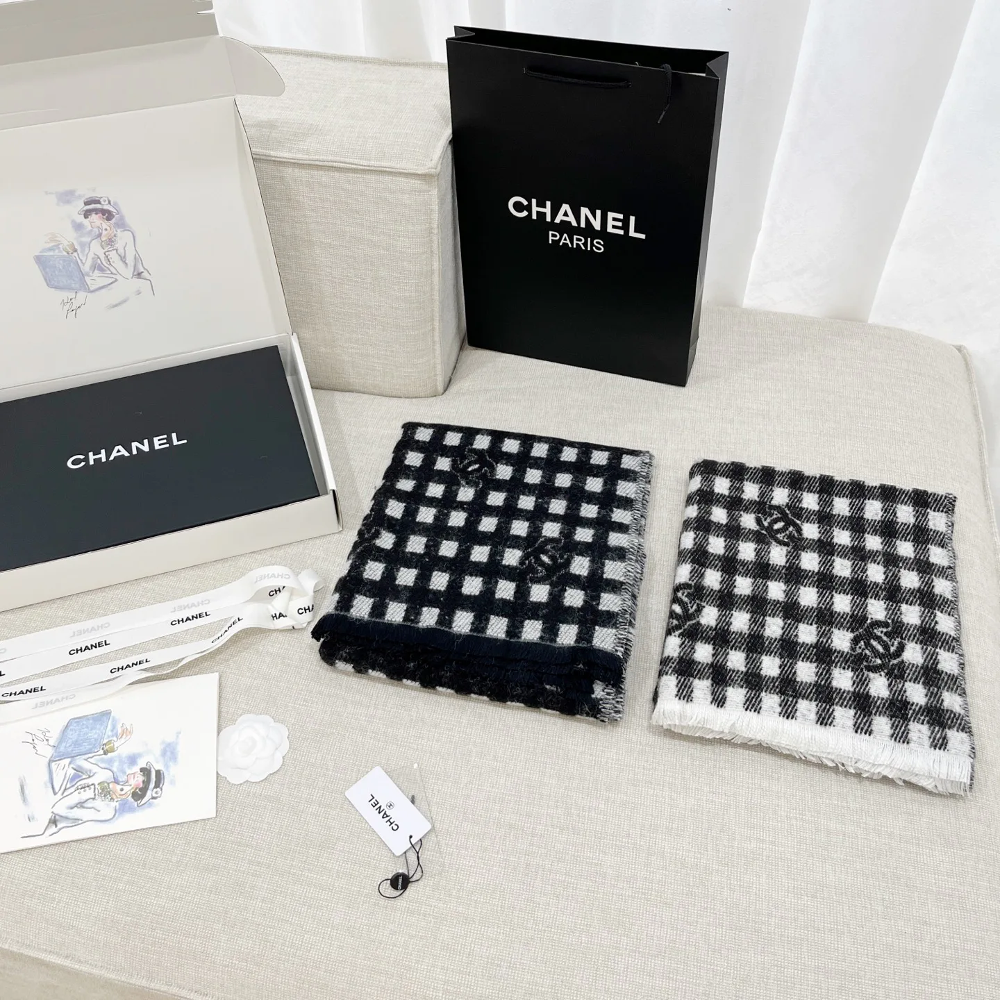 Шарфы Chanel 9618451