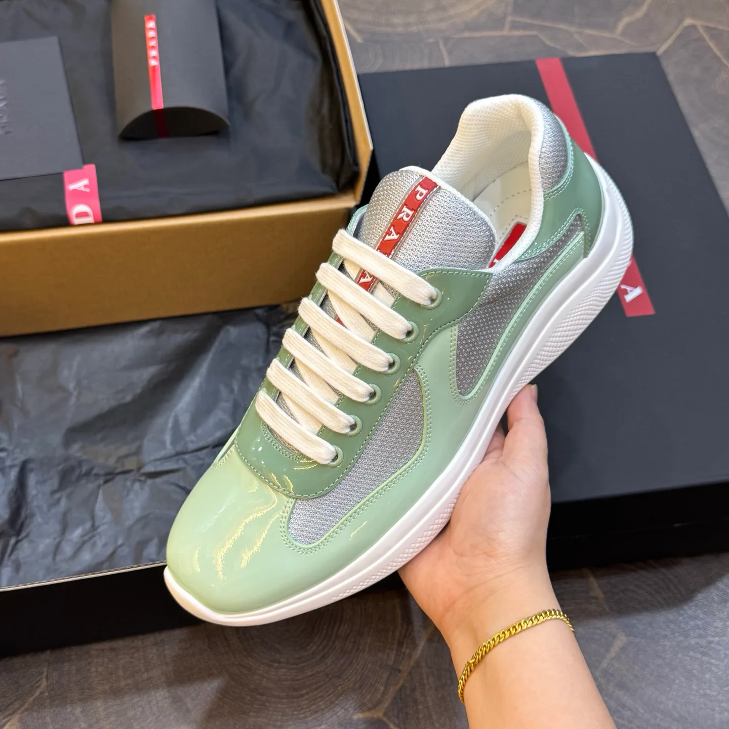 Кроссовки Женские Prada 18267052