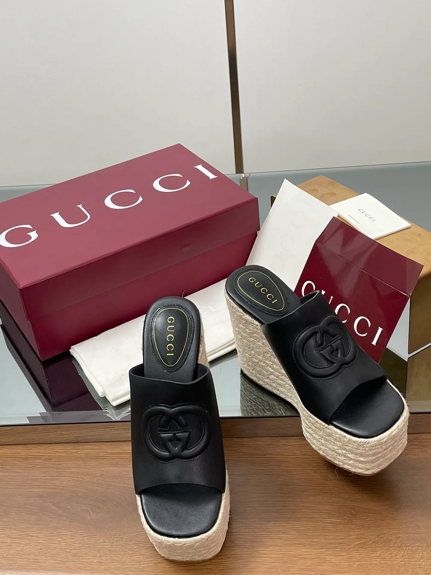 Босоножки Женские Gucci 11616327