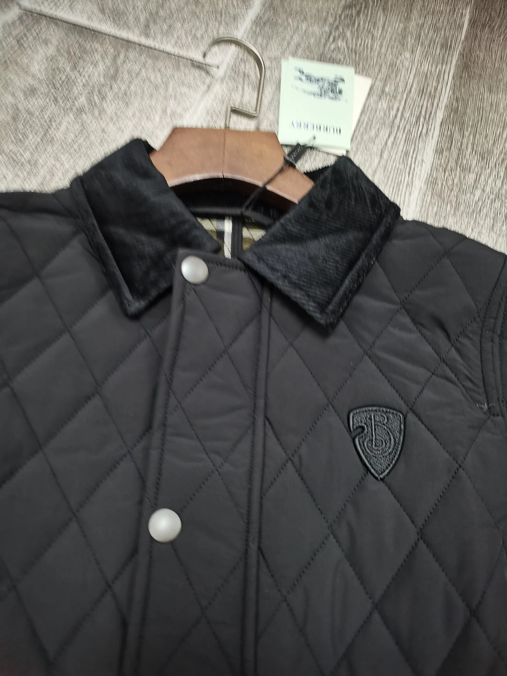 Куртки И Пуховики Женские Burberry 17998528
