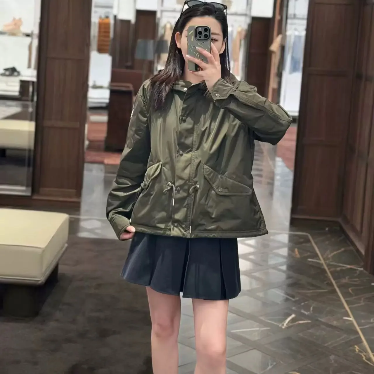 Куртки И Пуховики Женские Moncler 17288128
