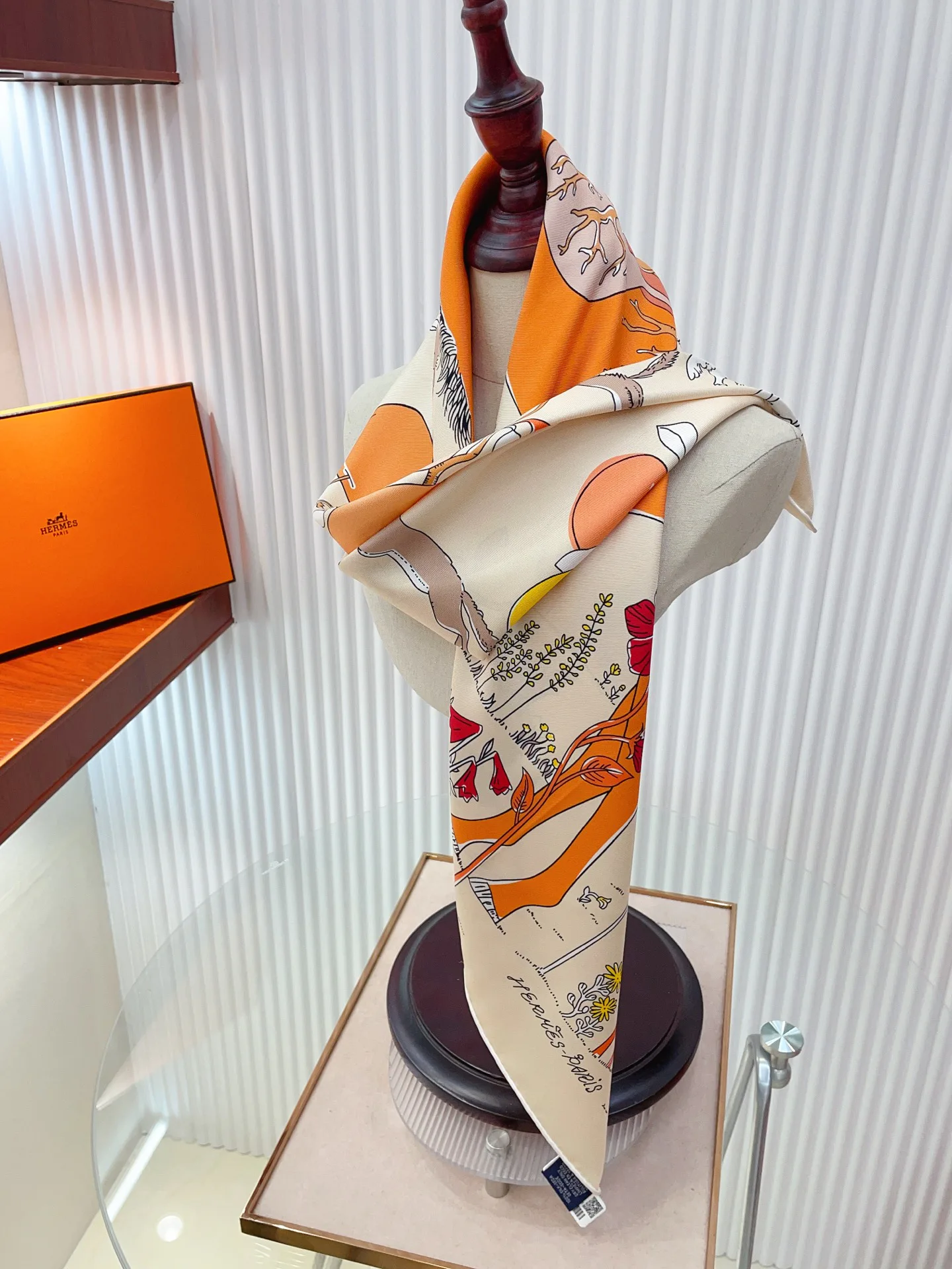 Платки Hermes 11362409