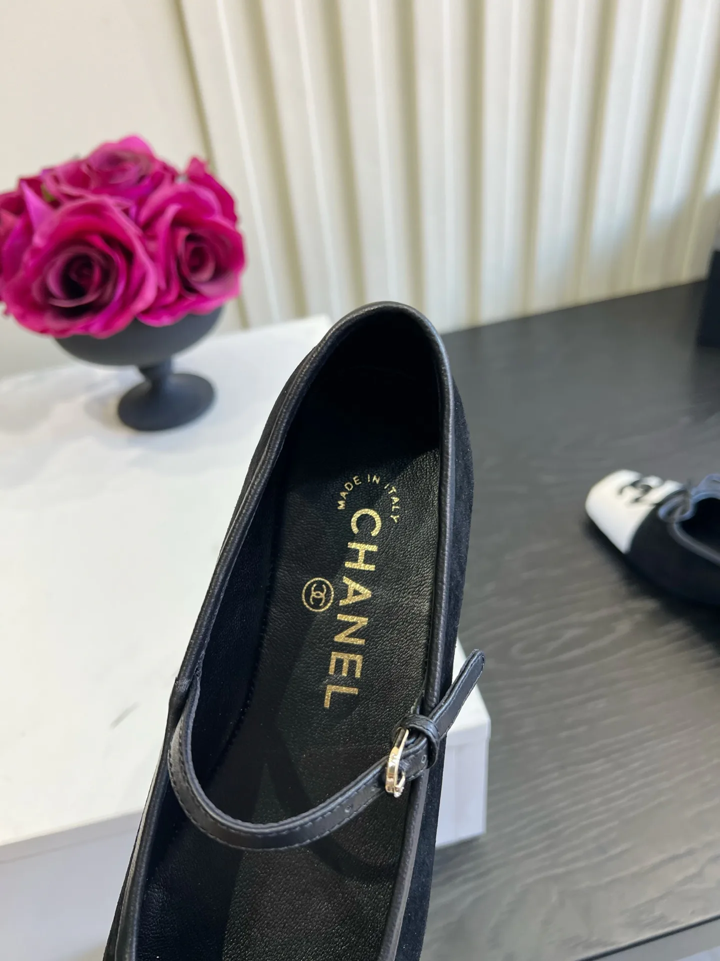 Туфли Женские Chanel 19075357