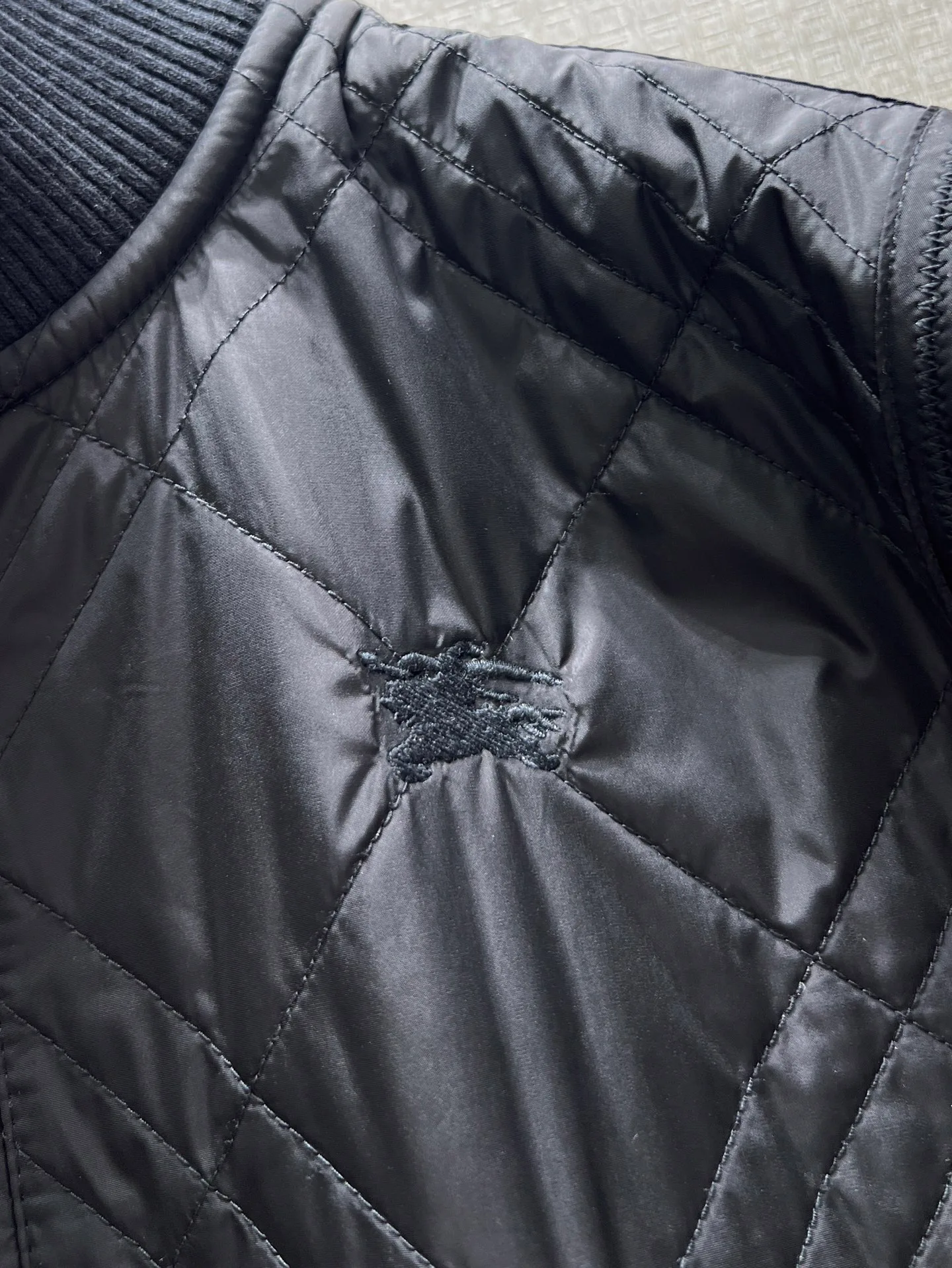 Куртки И Пуховики Женские Burberry 19097378